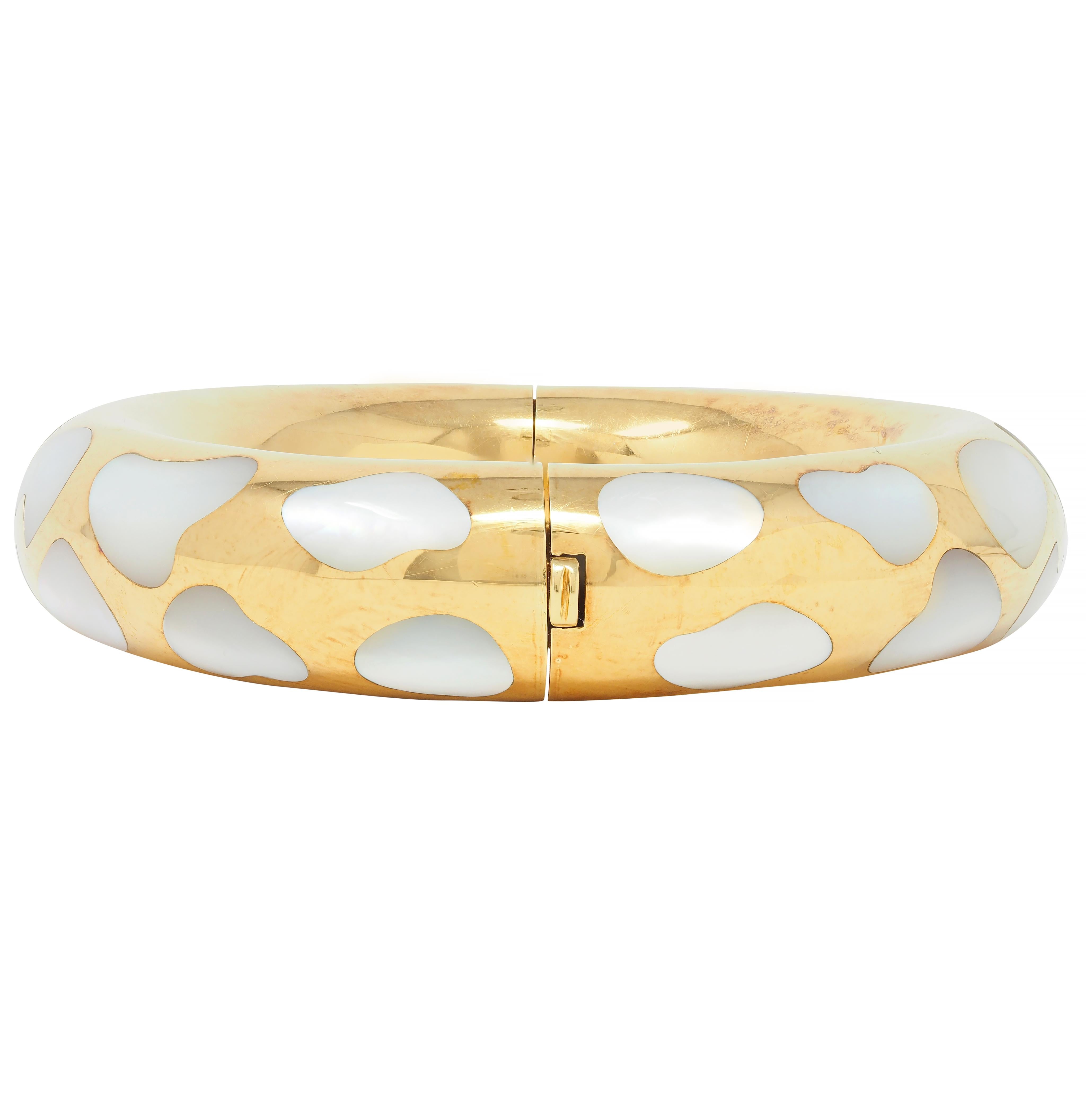 Tiffany & Co. Vintage Mother-Of-Pearl 18 Karat Yellow Gold Inlay Bangle Bracelet