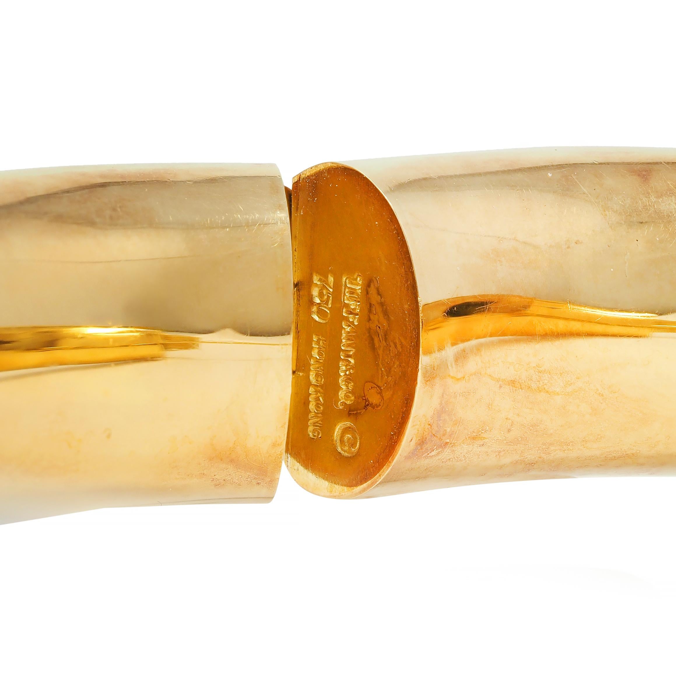 Tiffany & Co. Vintage Mother-Of-Pearl 18 Karat Yellow Gold Inlay Bangle Bracelet