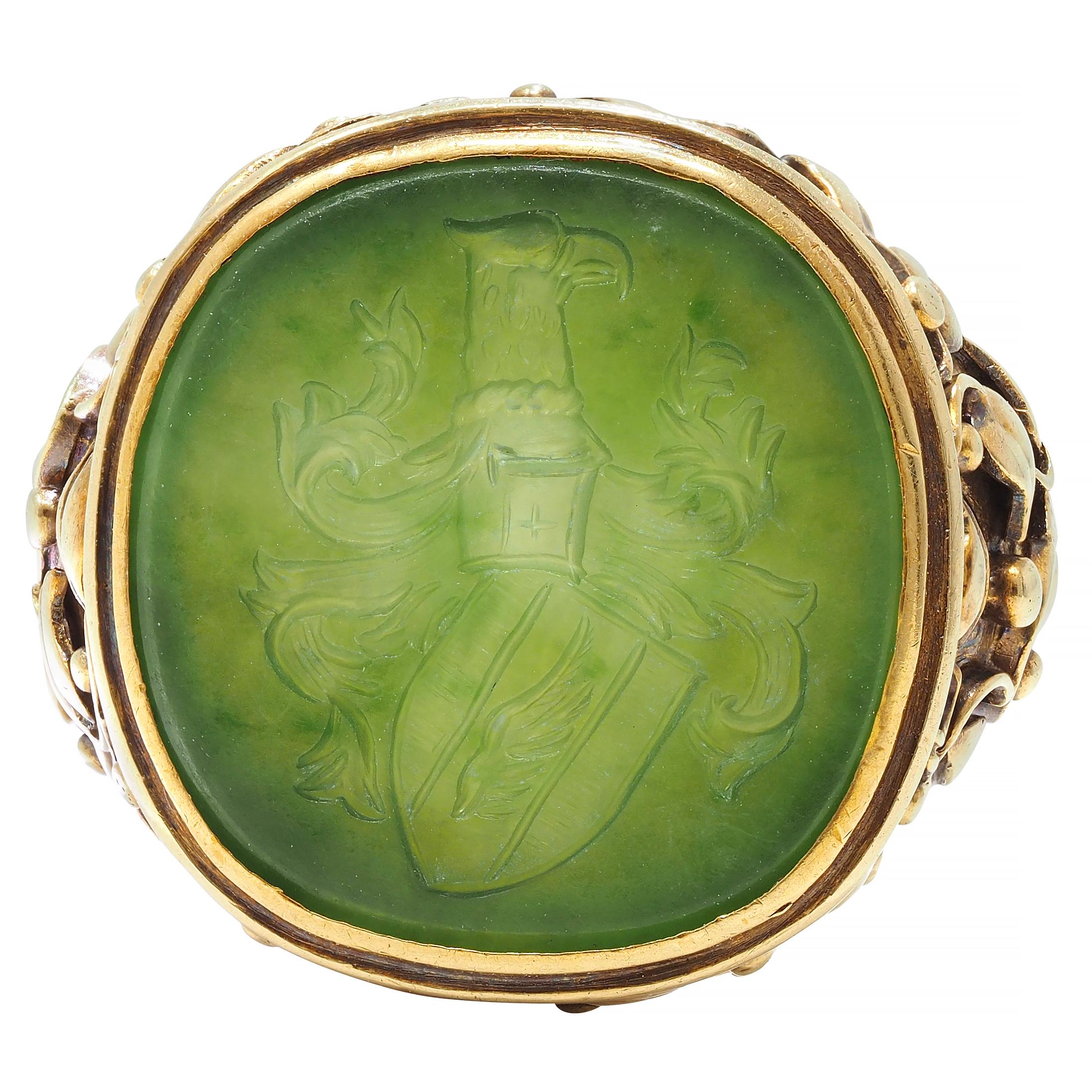 Victorian Nephrite Jade 14 Karat Yellow Gold Heraldry Intaglio Ivy Signet Ring