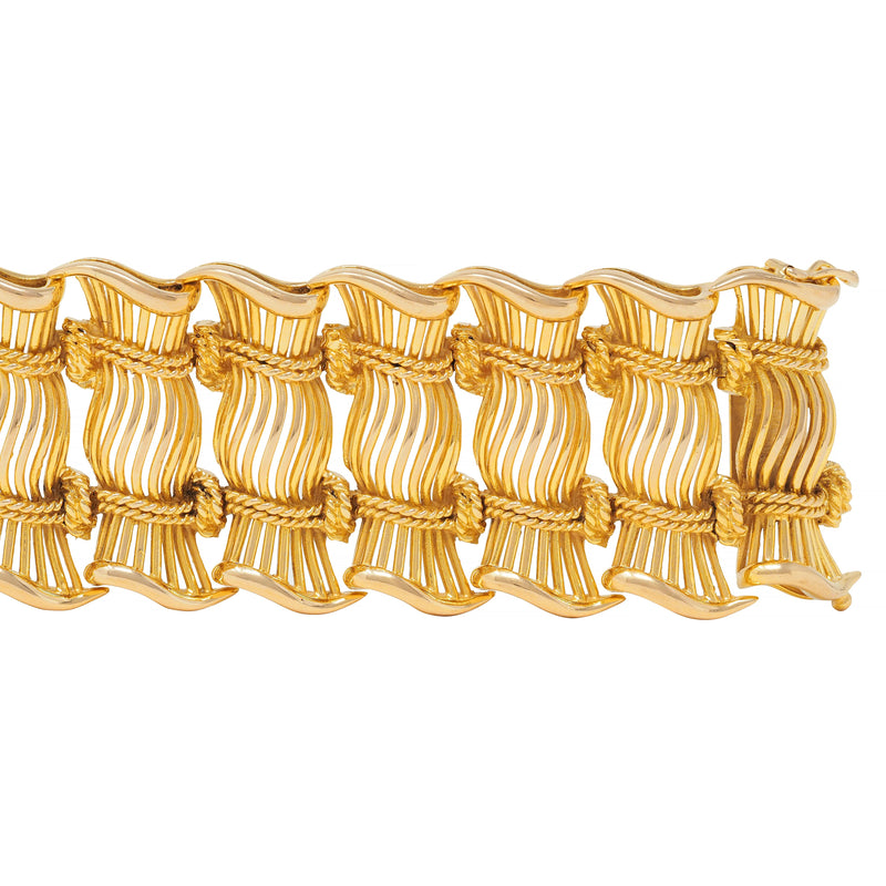 French 1950's 18 Karat Yellow Gold Vintage Twisted Rope Fanning Link Bracelet