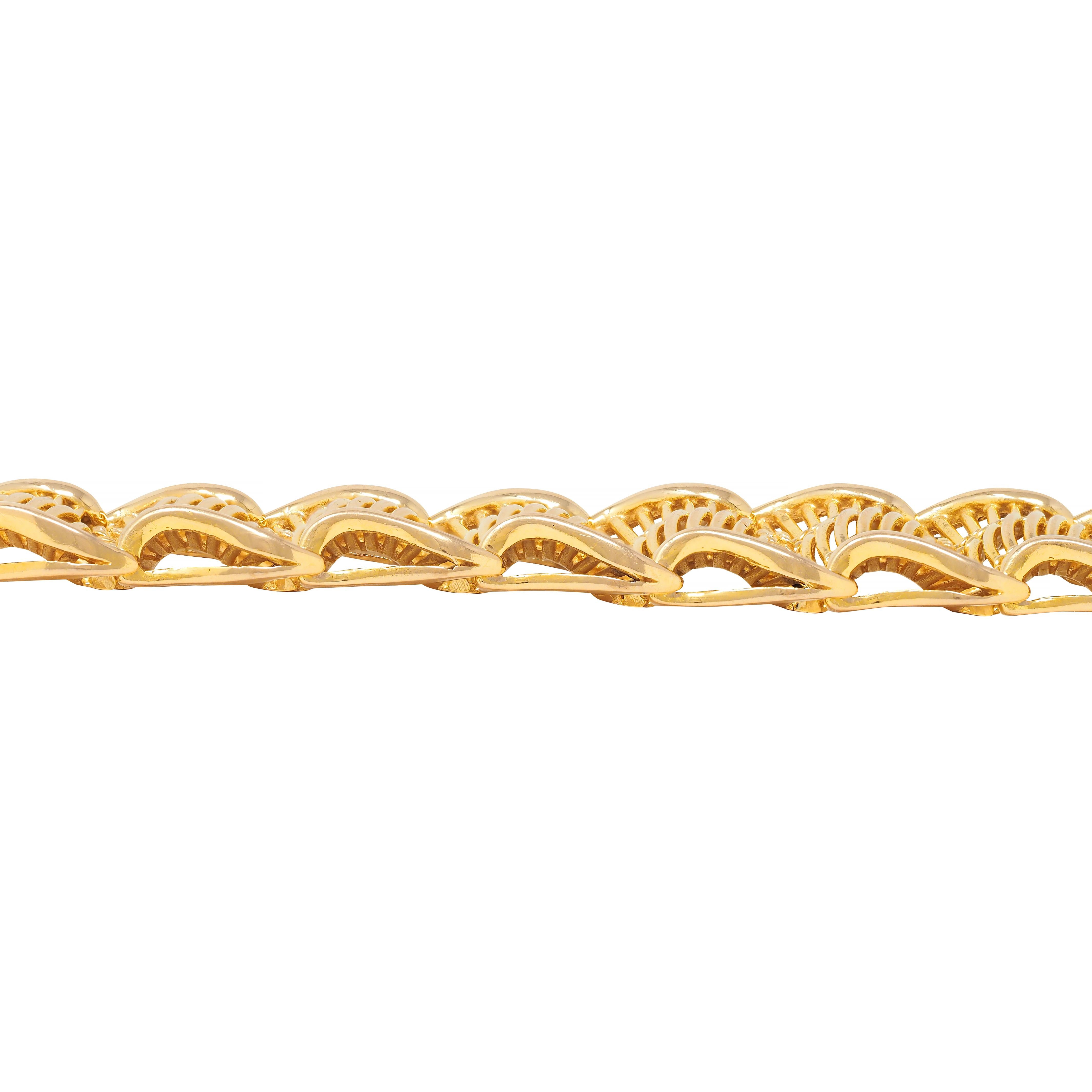 French 1950's 18 Karat Yellow Gold Vintage Twisted Rope Fanning Link Bracelet