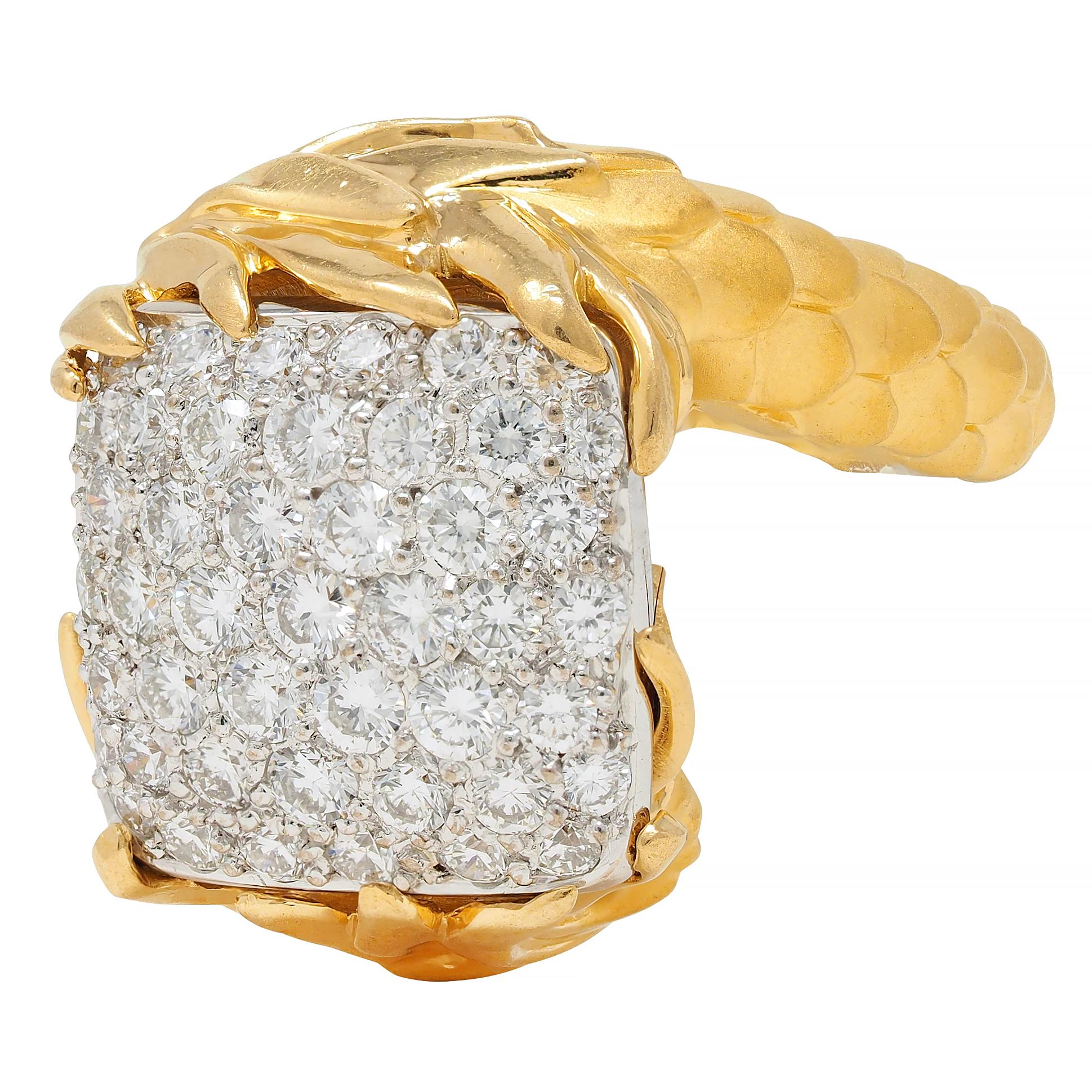 Carrera y Carrera 1.25 CTW Diamond 18 Karat Two-Tone Gold Pavé Dragon Ring