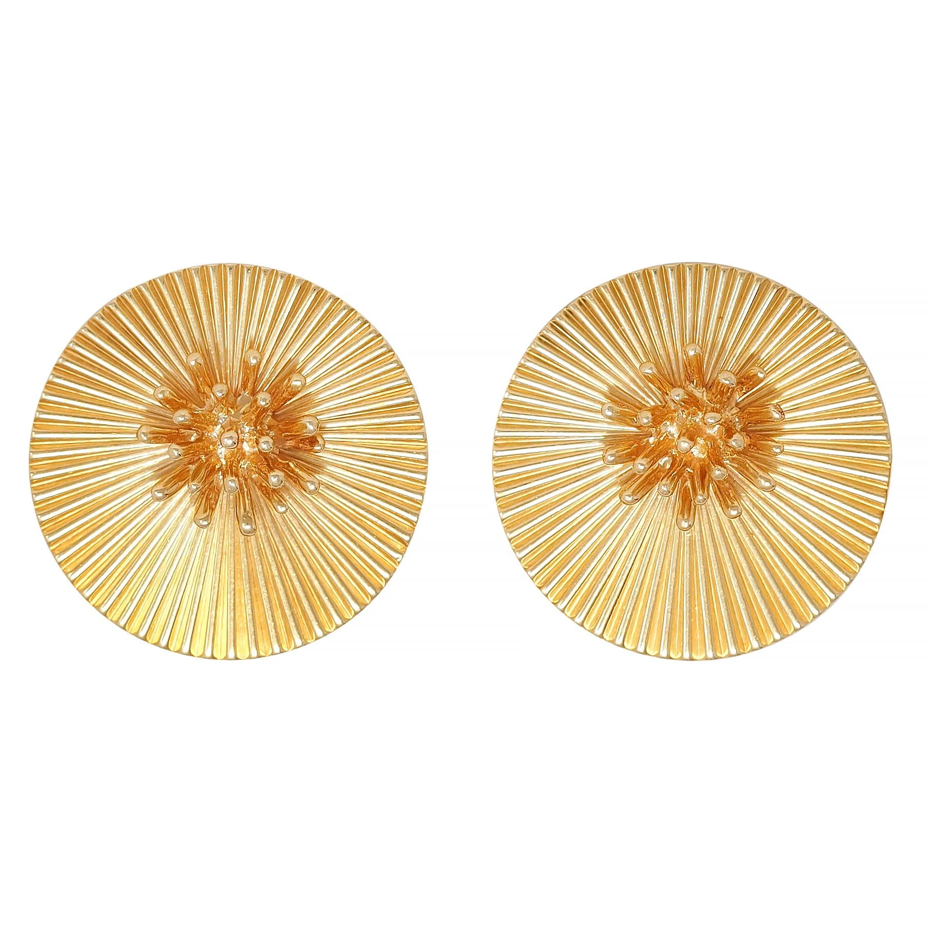 Cartier 1950's 18 Karat Yellow Gold Vintage Modernist Disk Earrings