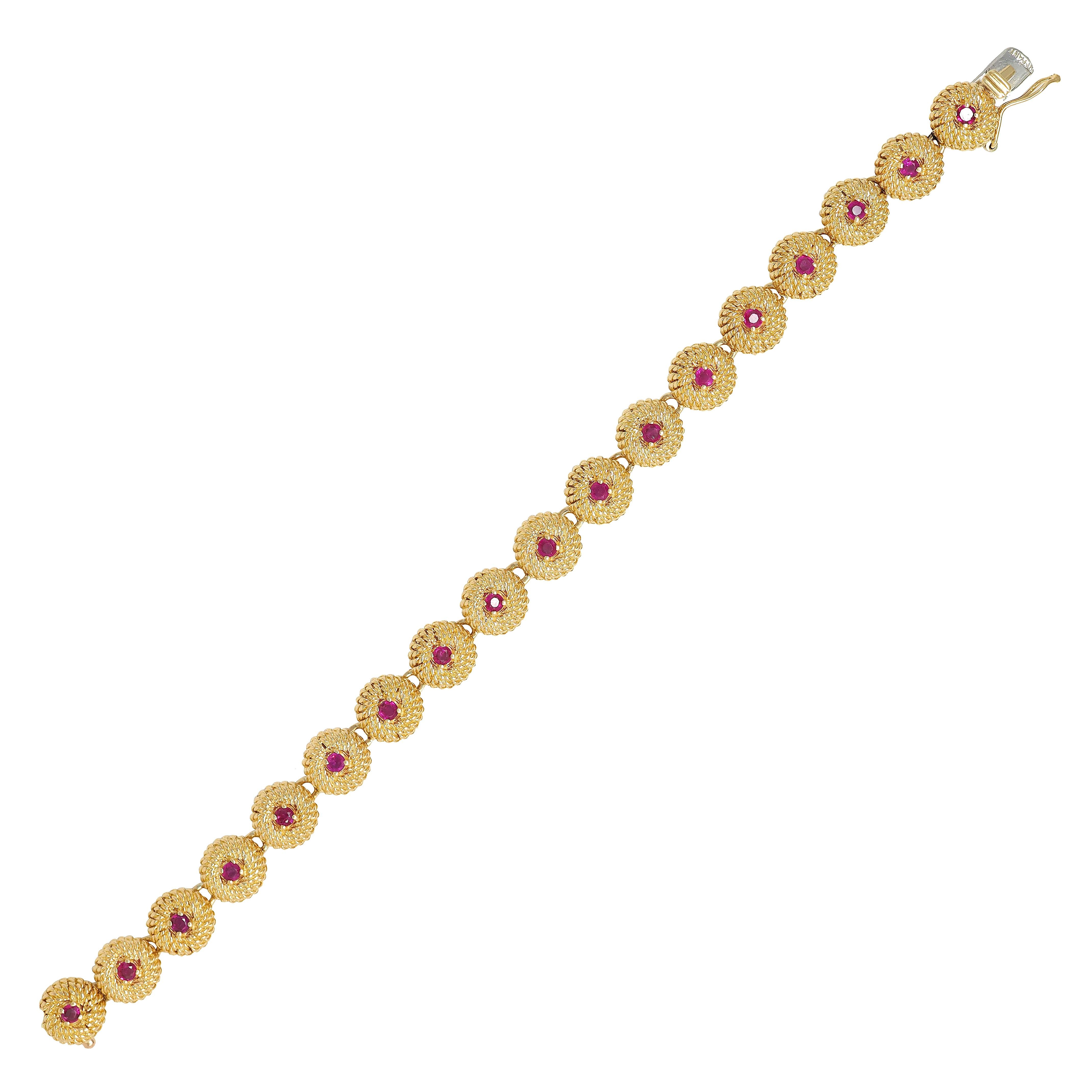 Tiffany & Co. 1960s Ruby 18 Karat Yellow Gold Vintage Twisted Rope Link Bracelet