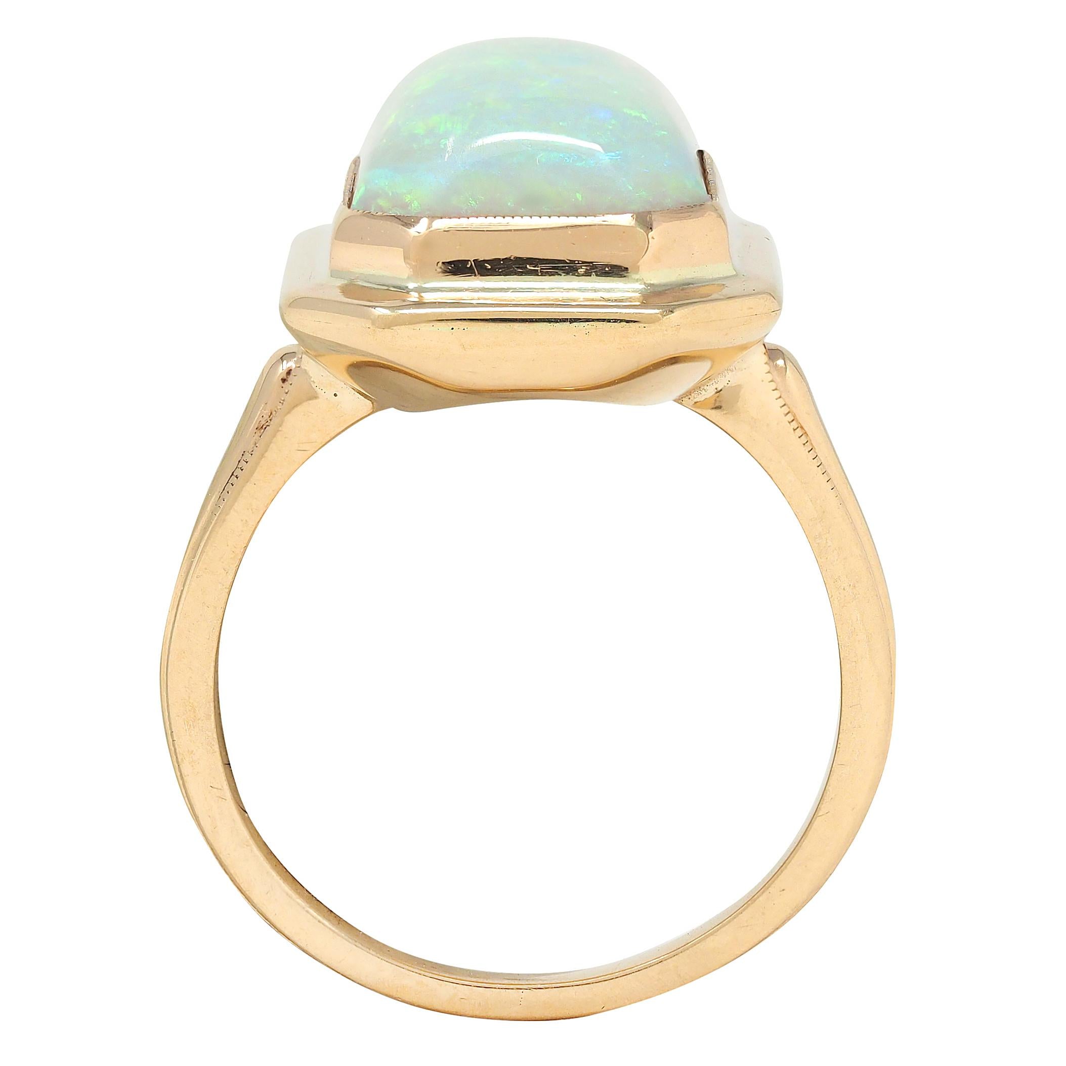 Early Art Deco Opal 14 Karat Yellow Gold Antique Cocktail Ring