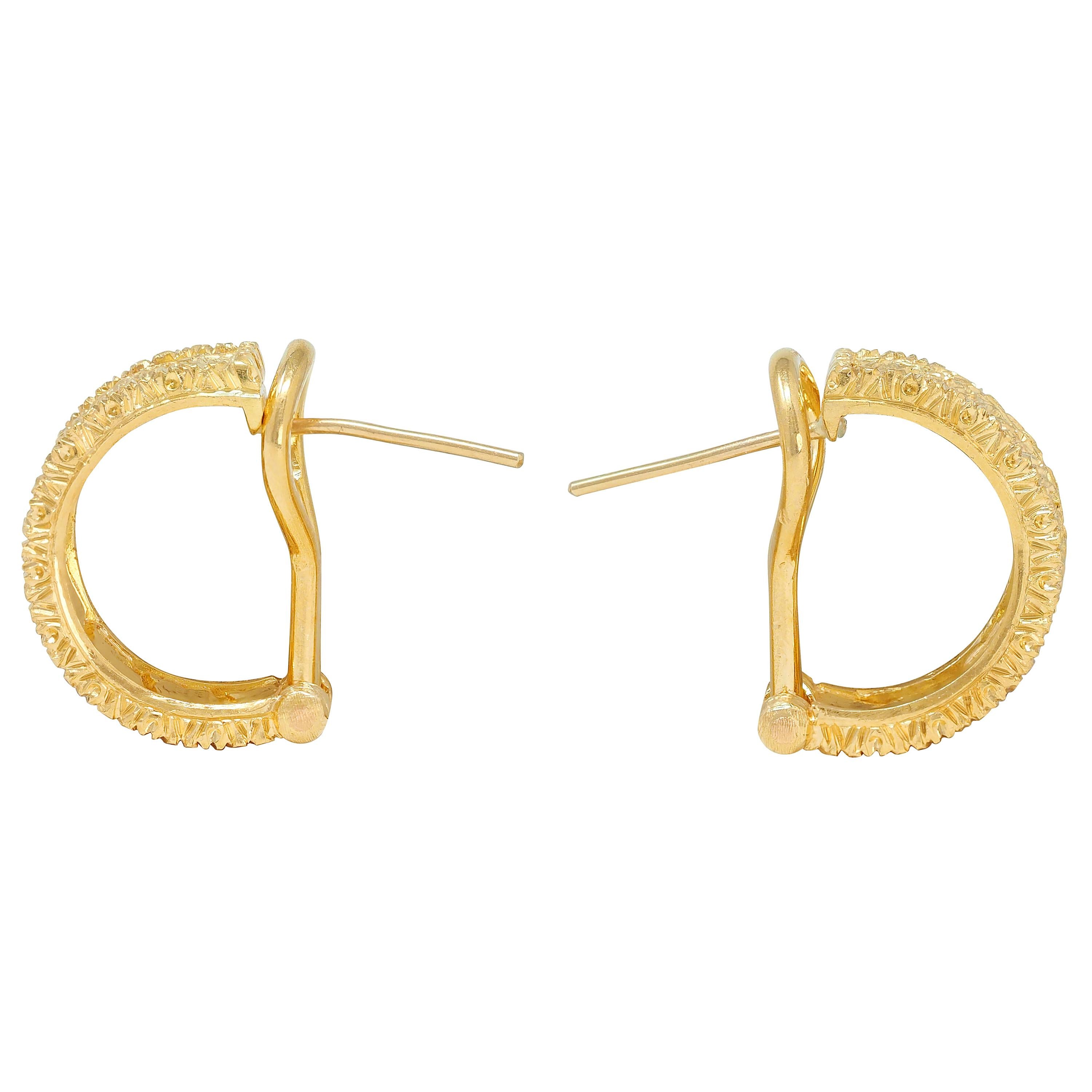 Buccellati 18 Karat Yellow Gold Ramage Foliate J-Hoop Earrings