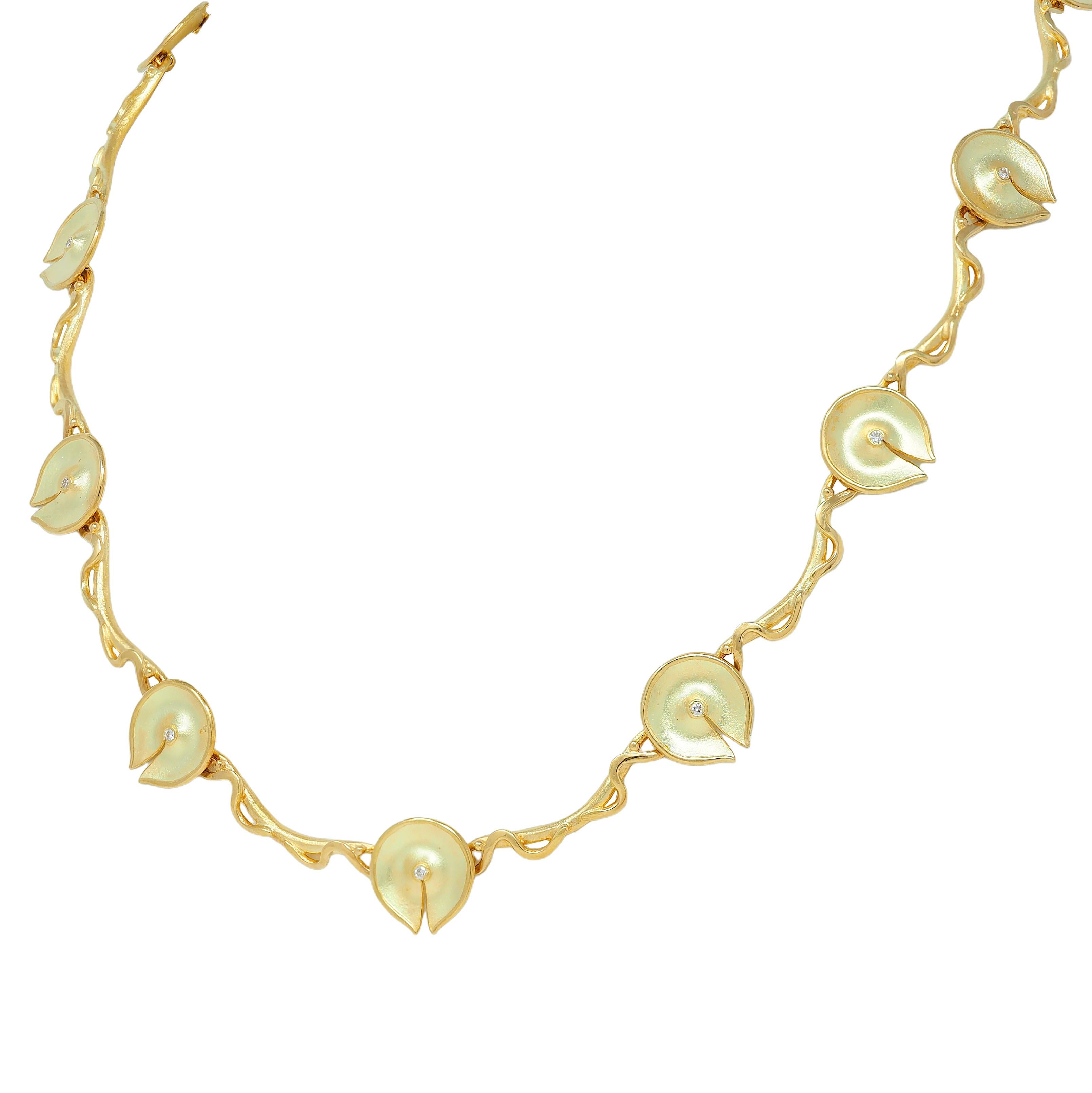 Modernist Diamond 18 Karat Yellow Gold Vintage Lily Pad Chain Necklace