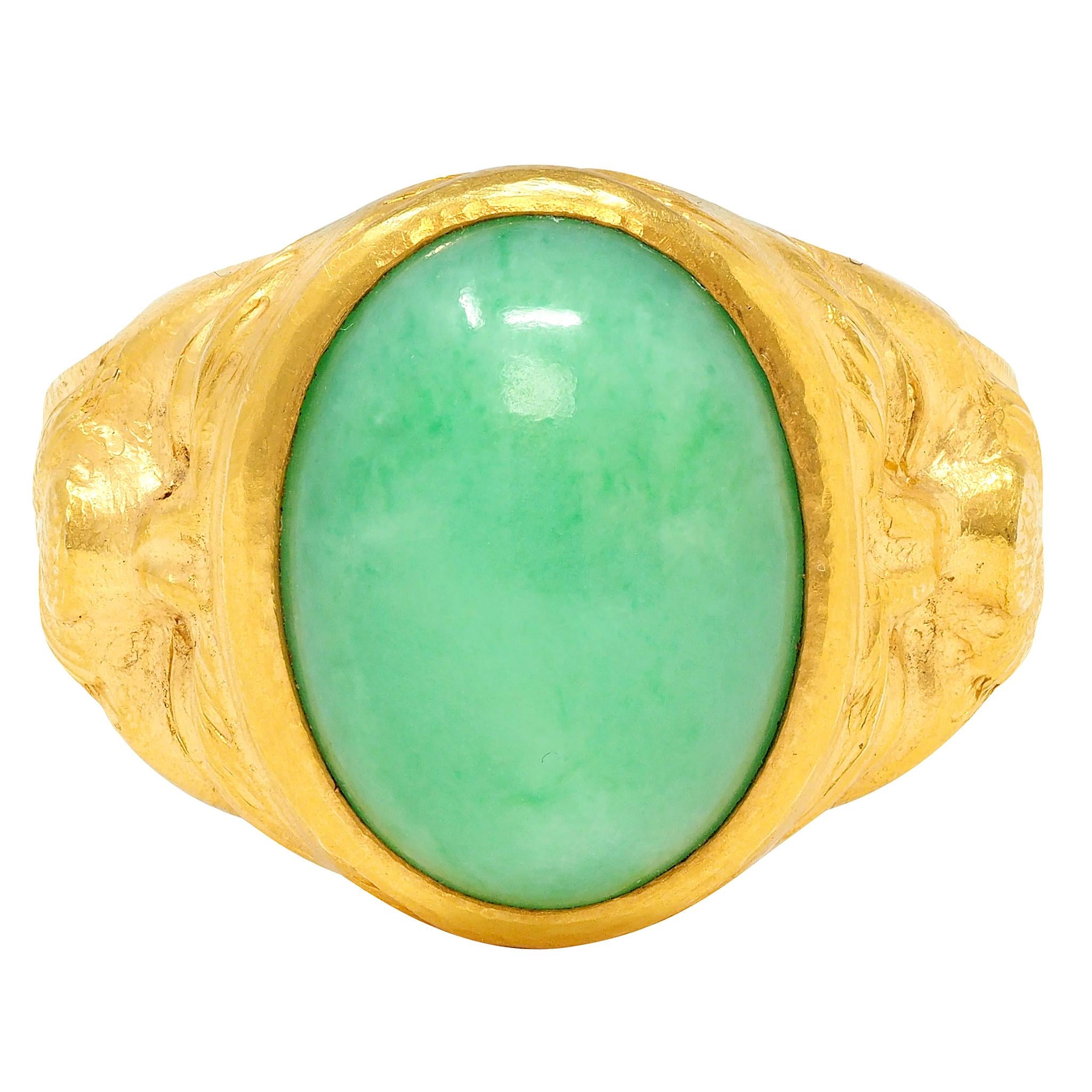 Art Nouveau Jade 18 Karat Yellow Gold Antique Unisex Cat Ring