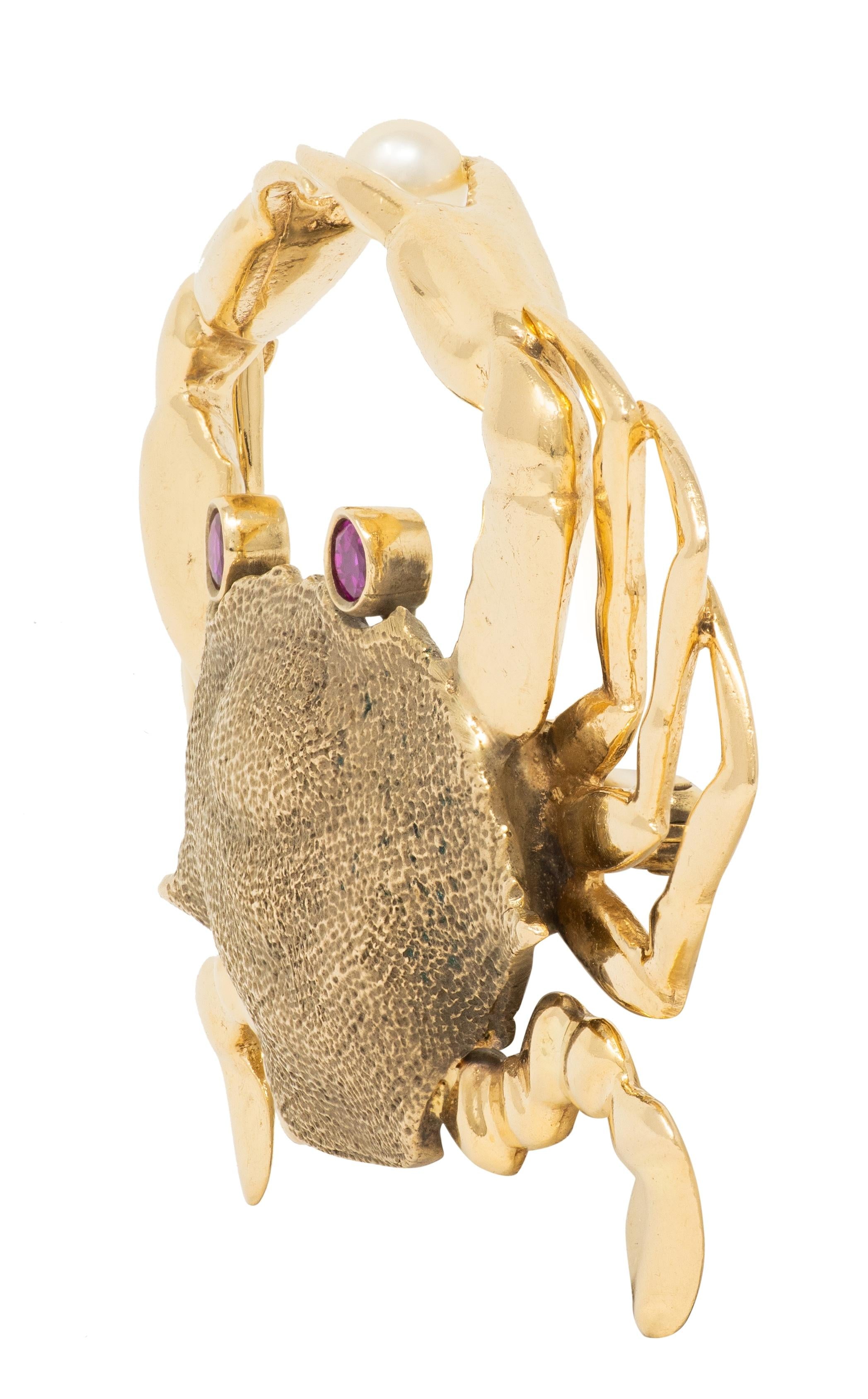 Fisher & Co. 1960's Diamond Ruby 18 Karat Yellow Gold Vintage Crab Brooch