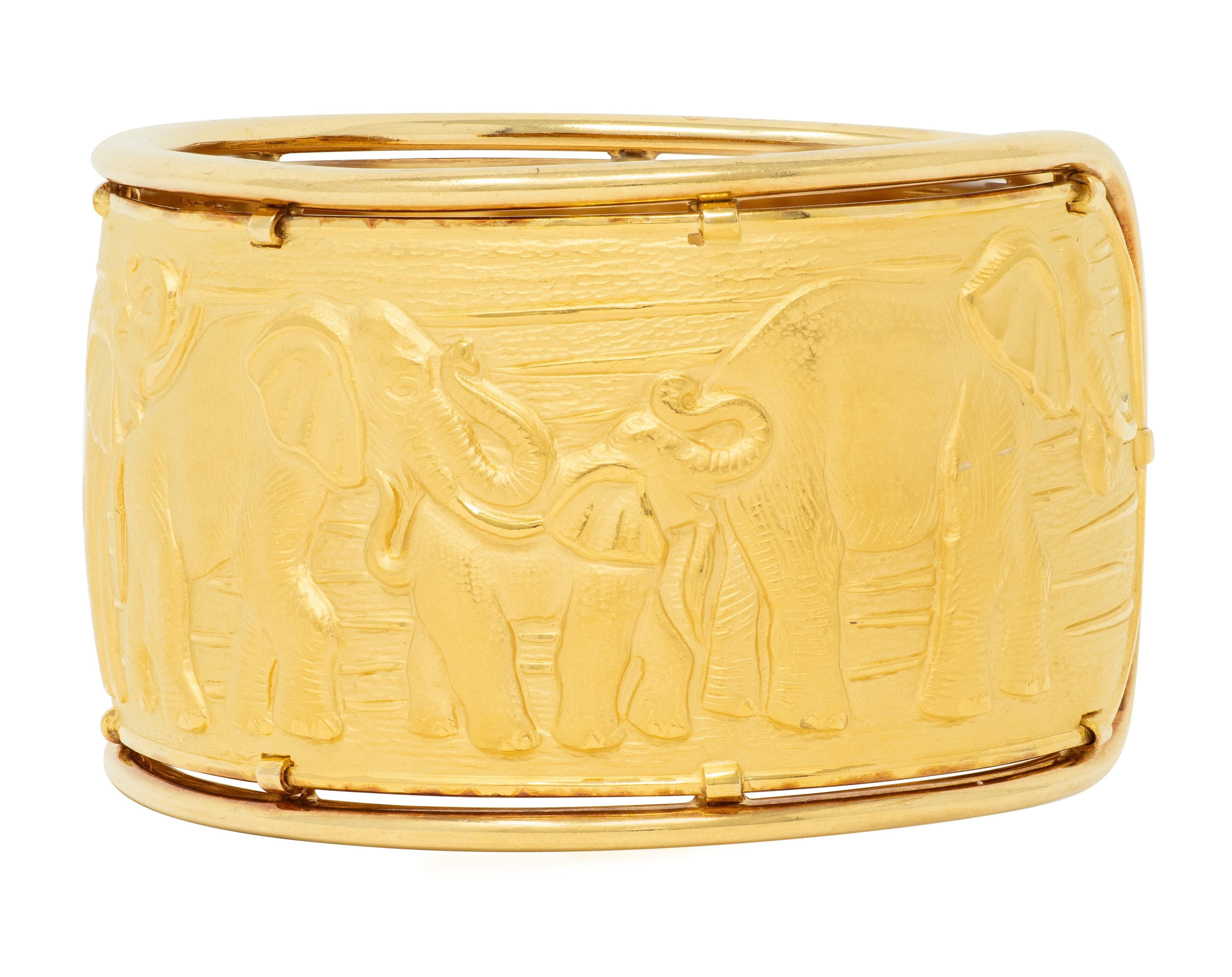 Carrera y Carrera 1990's 18 Karat Yellow Gold Vintage Elephant Cuff Bracelet
