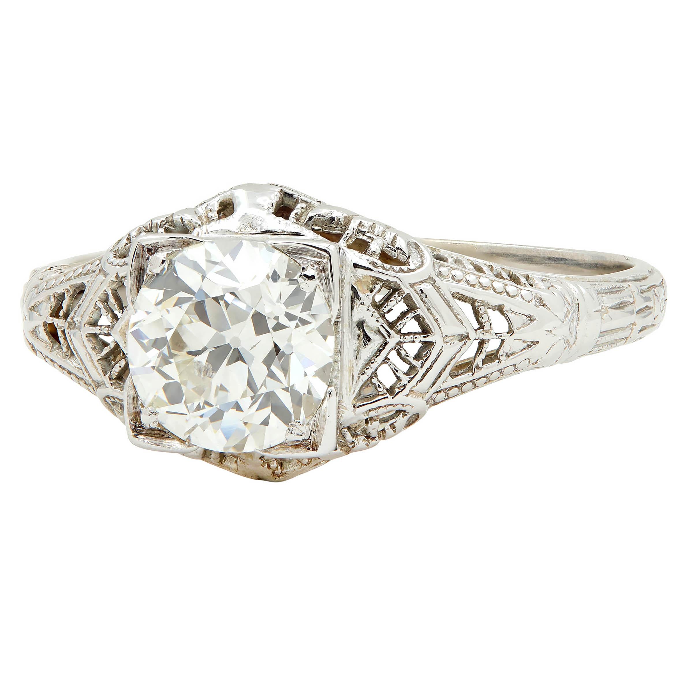 Art Deco 1.01 CTW European Diamond 18 Karat White Gold Antique Engagement Ring