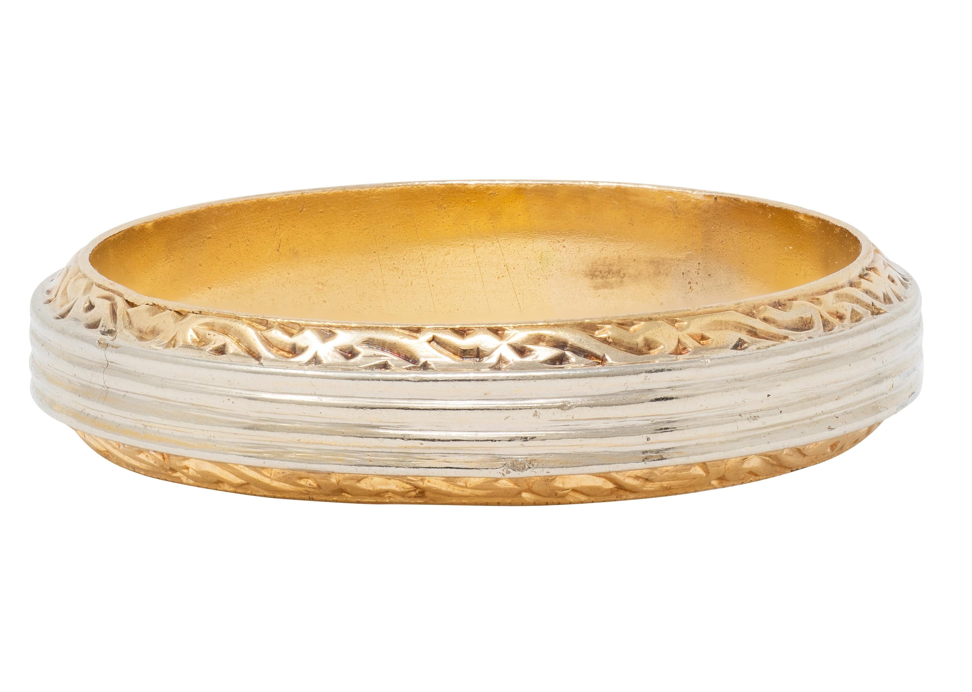 1944 18 Karat Two-Tone Gold Vintage Scrolling Wedding Band Ring