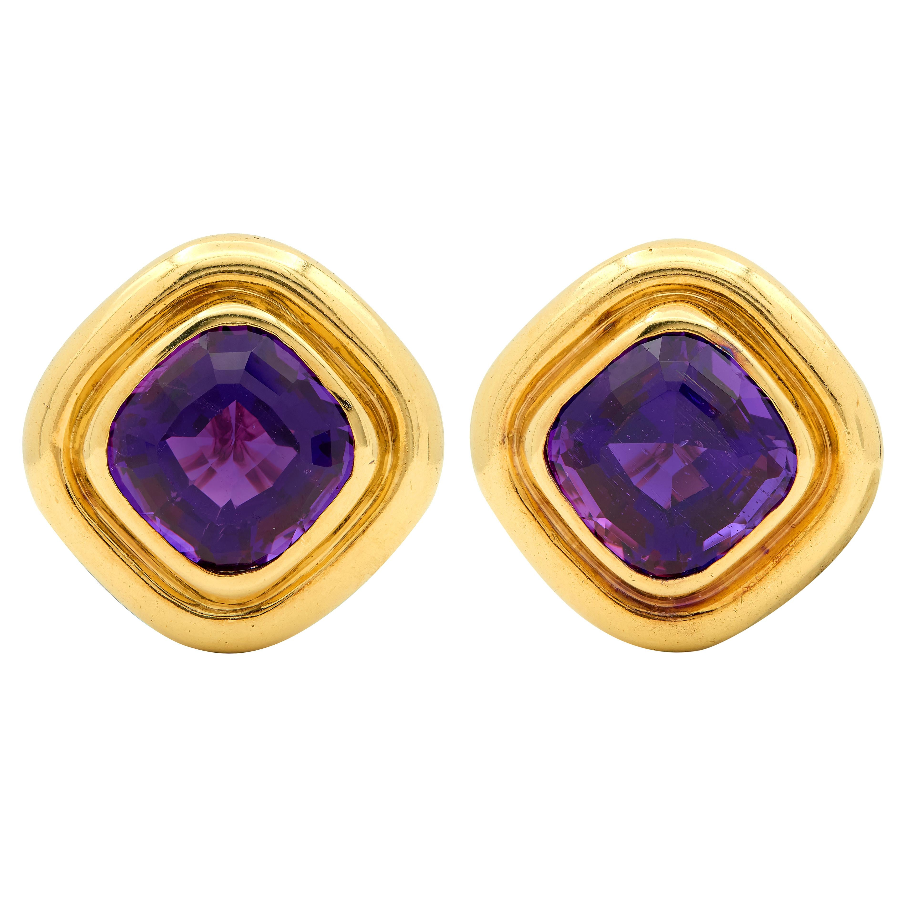 1980's Amethyst 14 Karat Yellow Gold Vintage Cushion Earrings