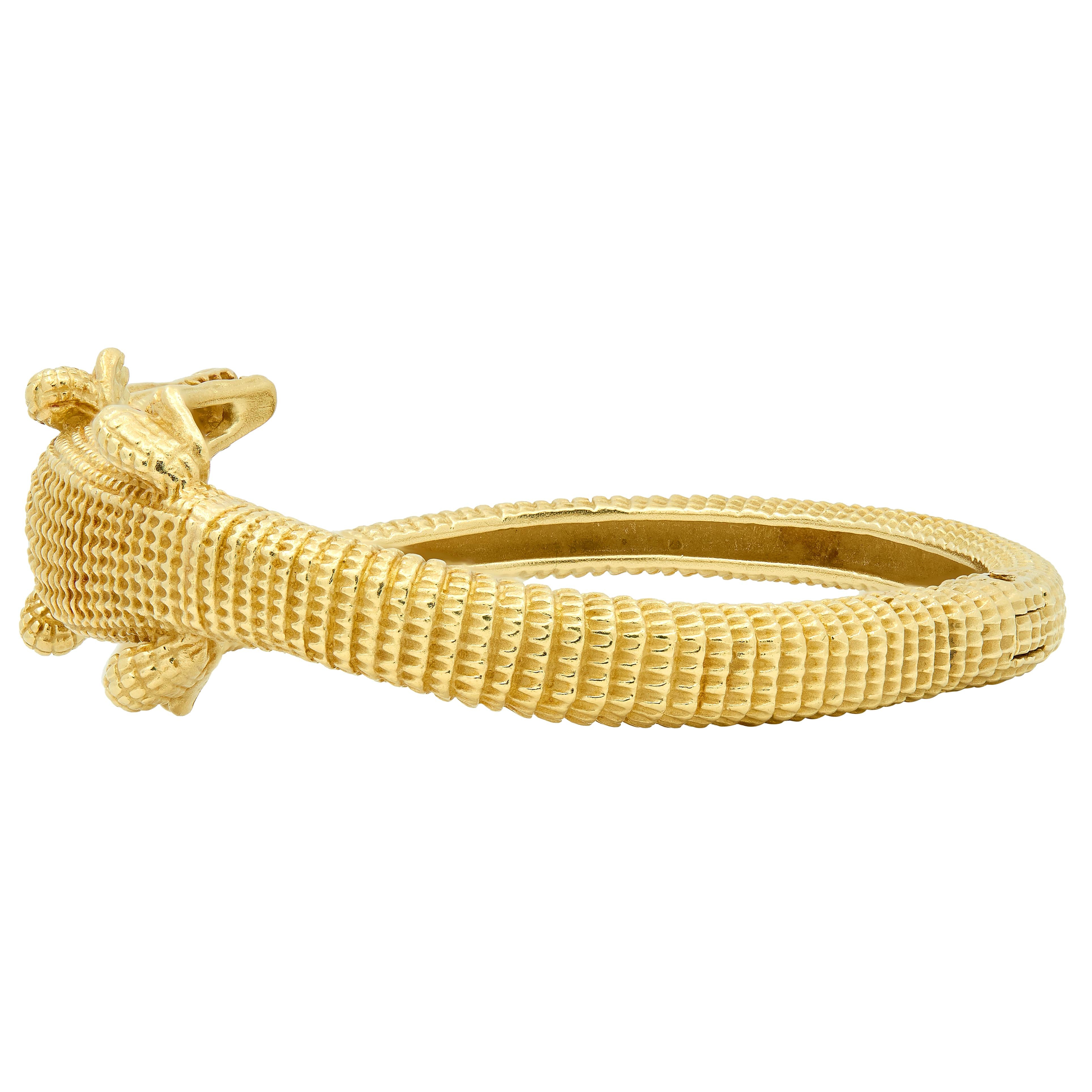 Kieselstein-Cord 2000 18 Karat Yellow Gold Alligator Bypass Cuff Bracelet