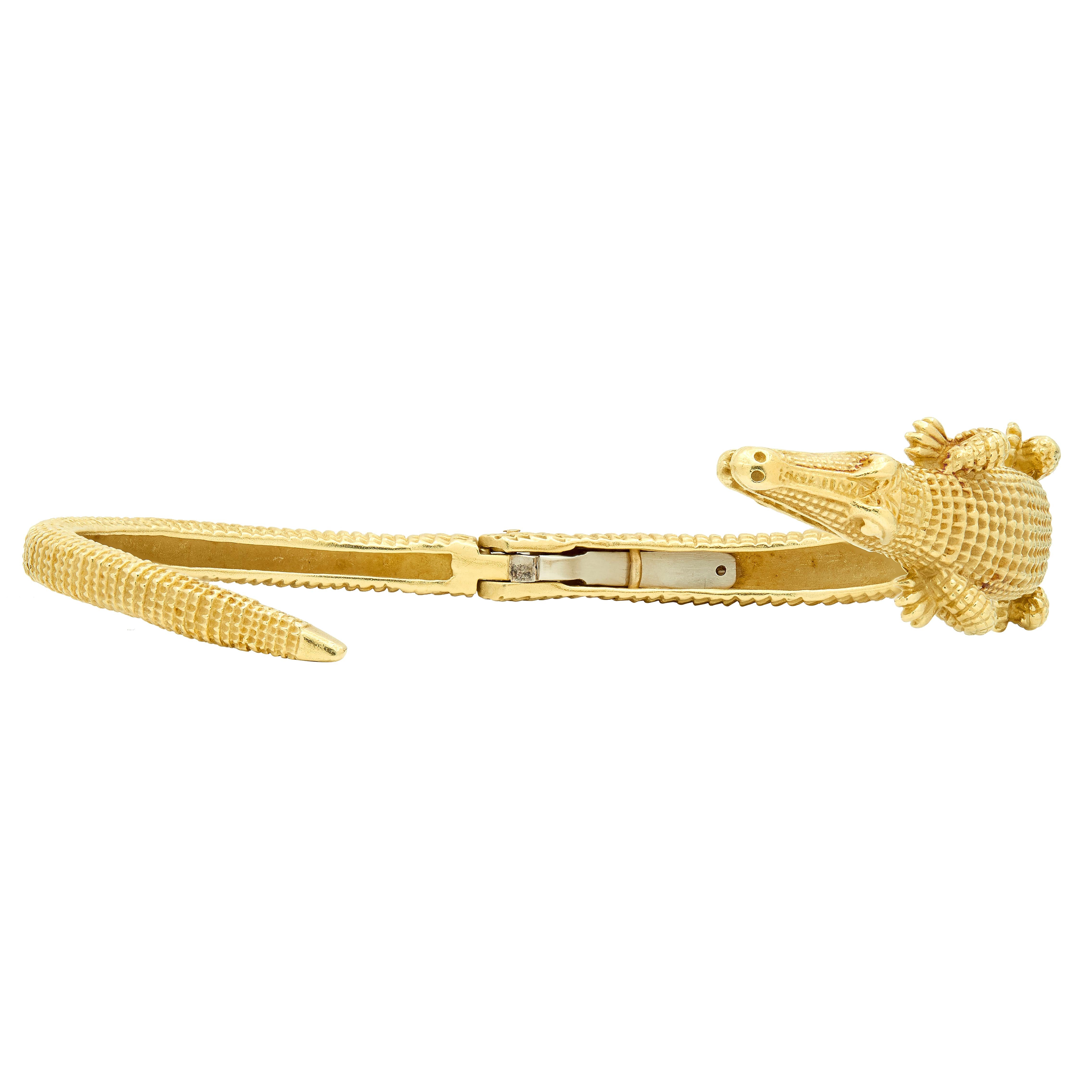 Kieselstein-Cord 2000 18 Karat Yellow Gold Alligator Bypass Cuff Bracelet
