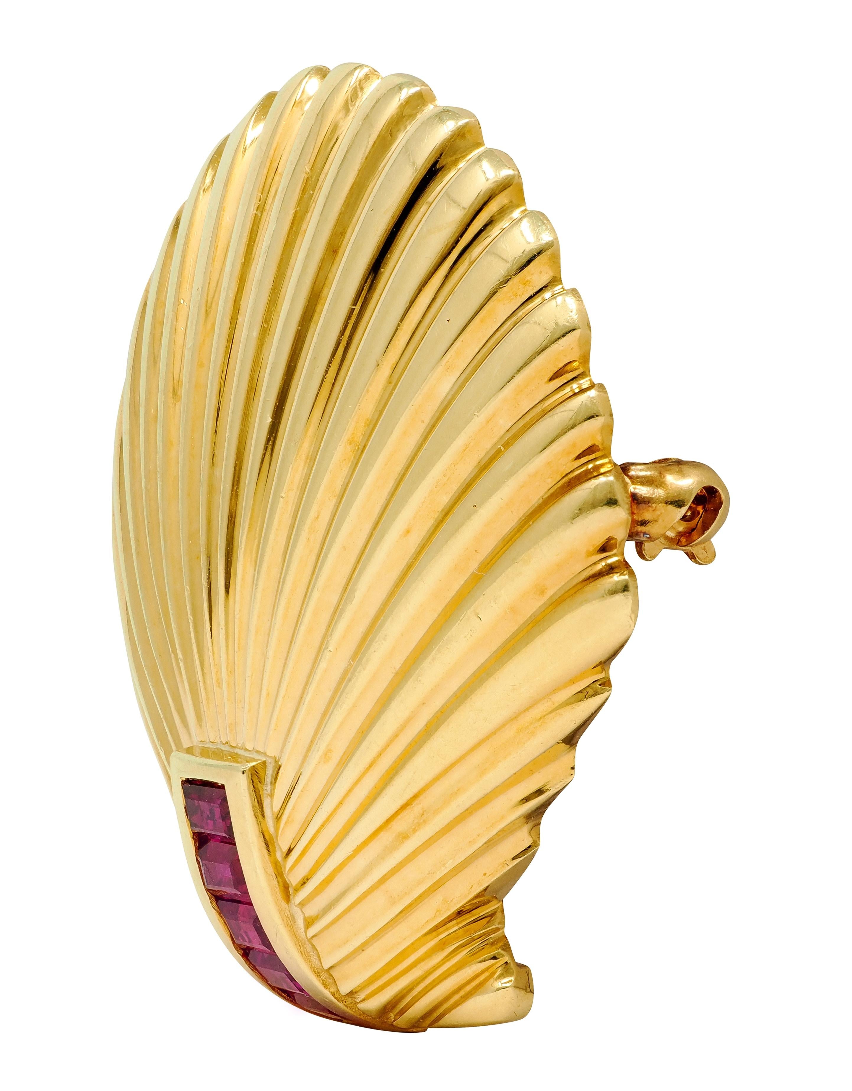 Tiffany & Co. 1960's 0.70 CTW Ruby 18 Karat Yellow Gold Vintage Seashell Brooch