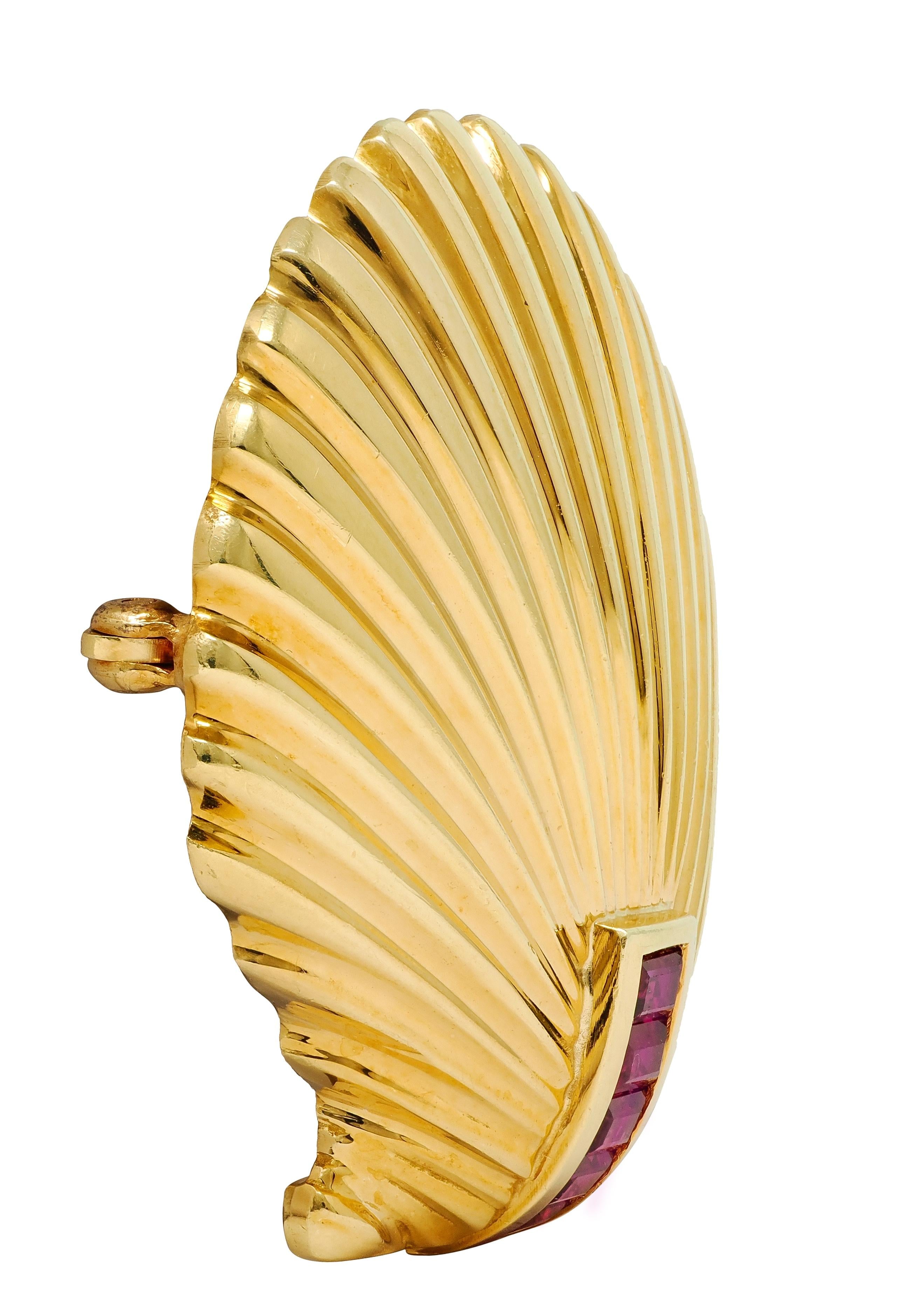 Tiffany & Co. 1960's 0.70 CTW Ruby 18 Karat Yellow Gold Vintage Seashell Brooch