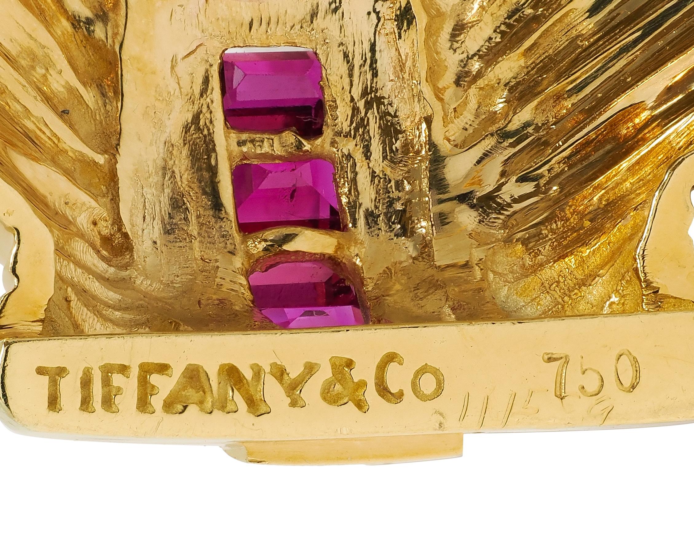 Tiffany & Co. 1960's 0.70 CTW Ruby 18 Karat Yellow Gold Vintage Seashell Brooch