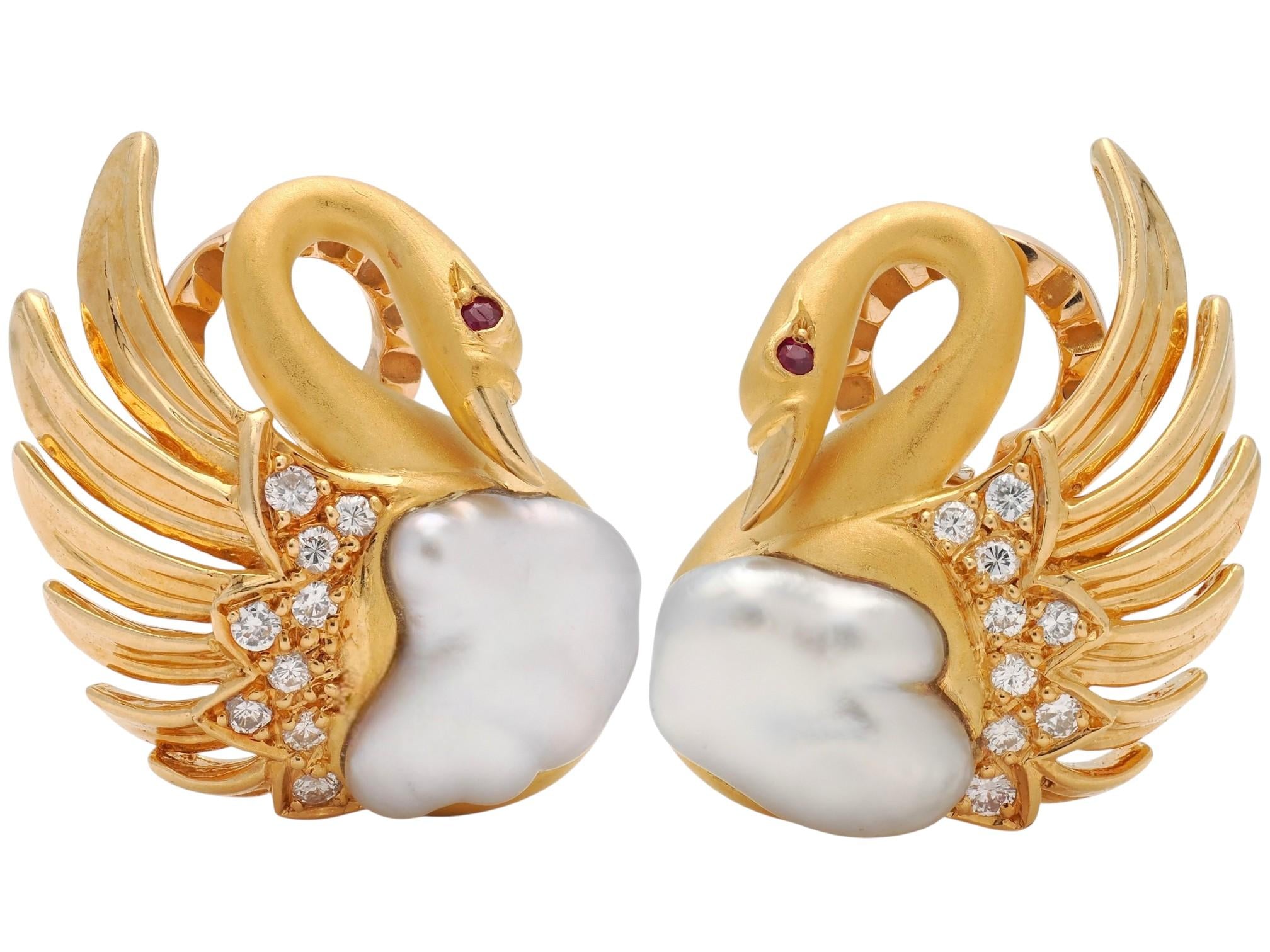 Carrera Y Carrera 2000's Diamond Pearl Ruby 18K Gold Contemporary Swan Earrings