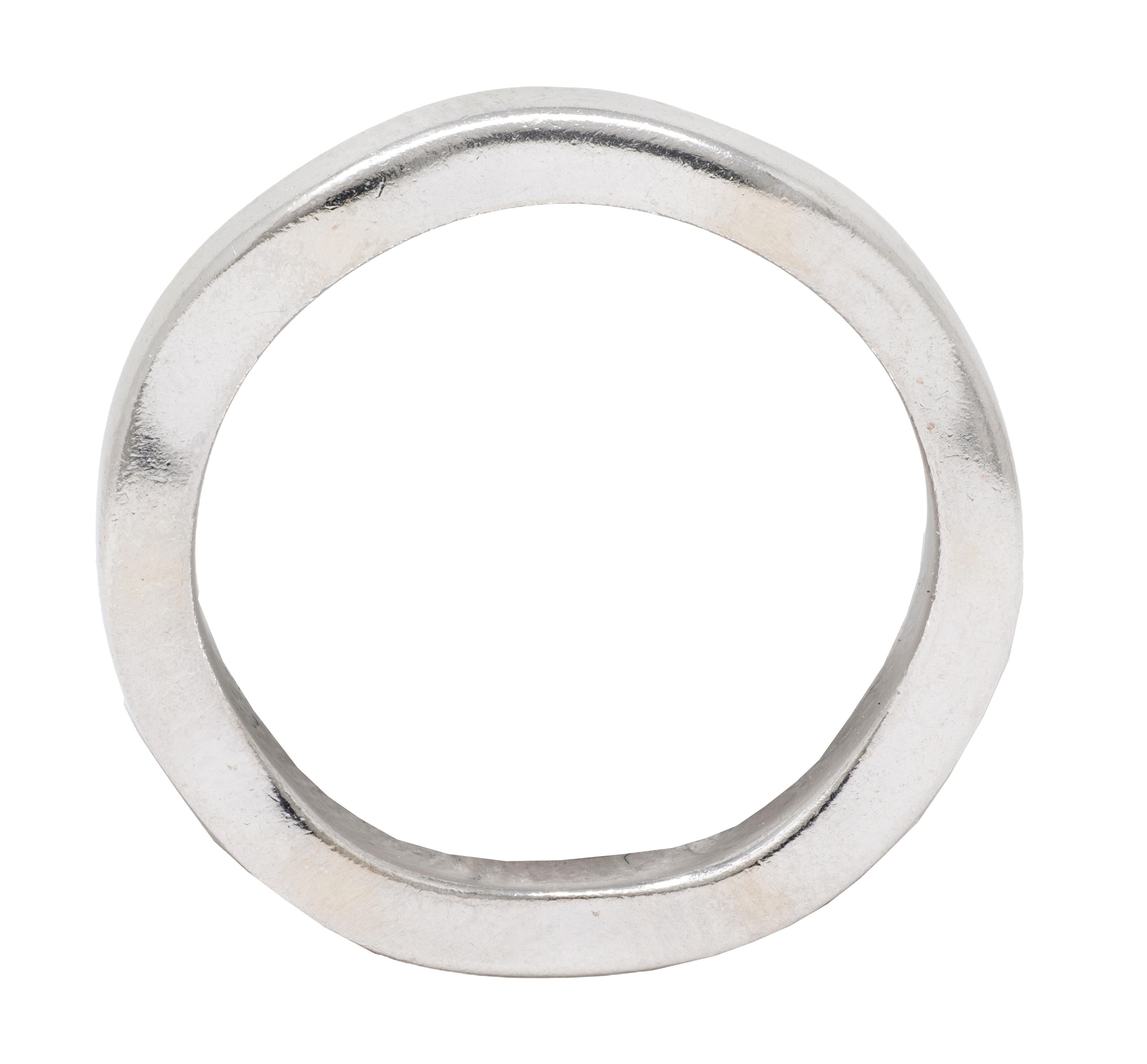 1990's 14 Karat White Gold Vintage Squiggle Band Ring