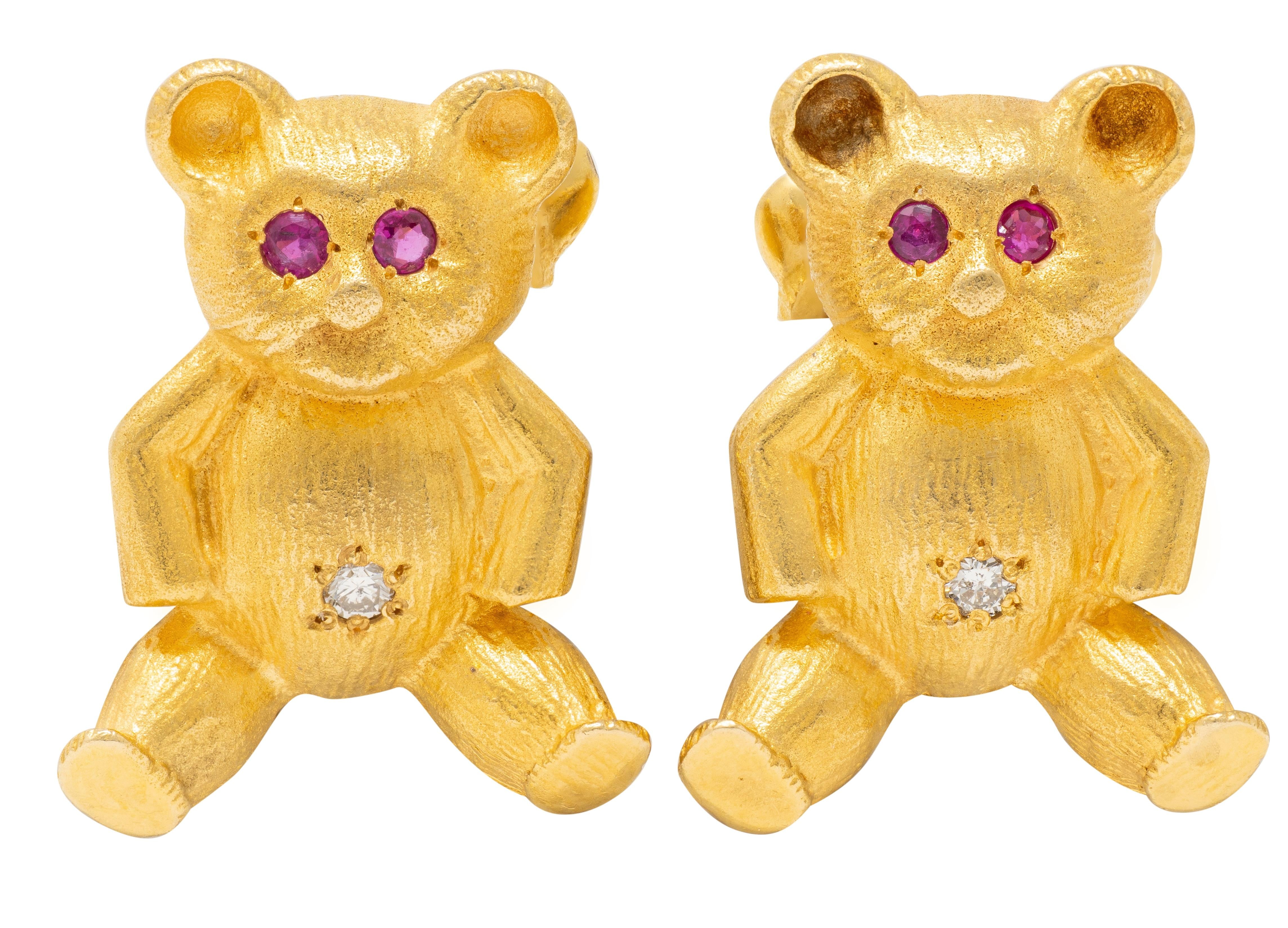 1960's Diamond Ruby 18 Karat Yellow Gold Vintage Teddy Bear Cufflinks