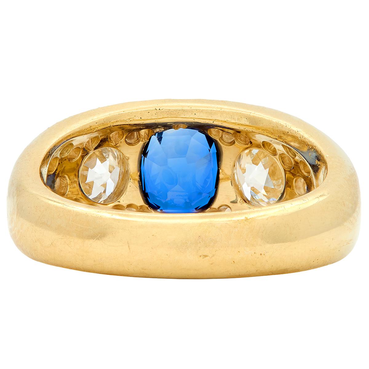 1980's No Heat Sapphire Diamond 18 Karat Yellow Gold Vintage Bombé Ring GIA
