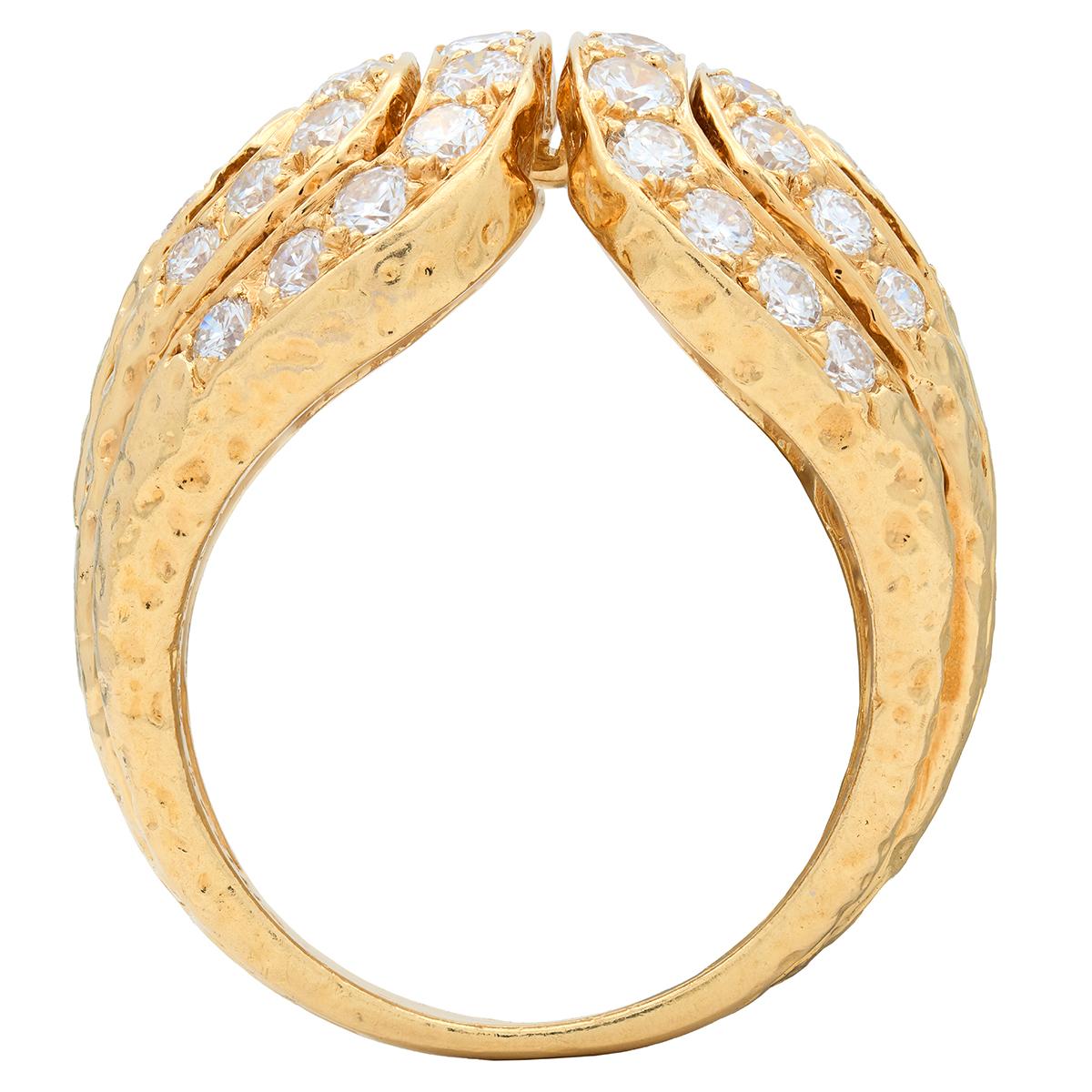 Van Cleef & Arpels French 1970's Diamond 18 Karat Yellow Gold Vintage Dome Ring
