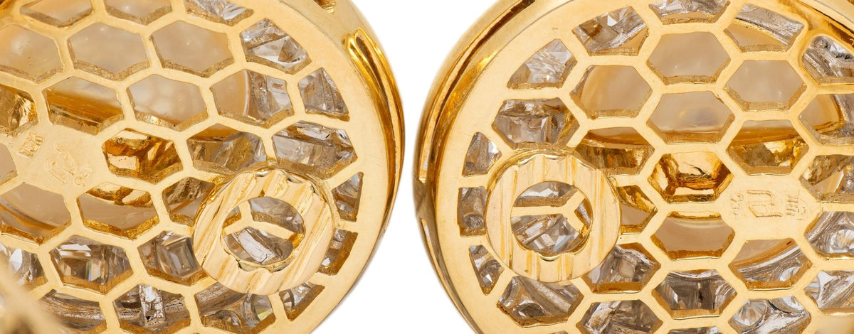 South Sea Pearl Diamond 18 Karat Yellow Gold Contemporary Ear-Clip Earrings