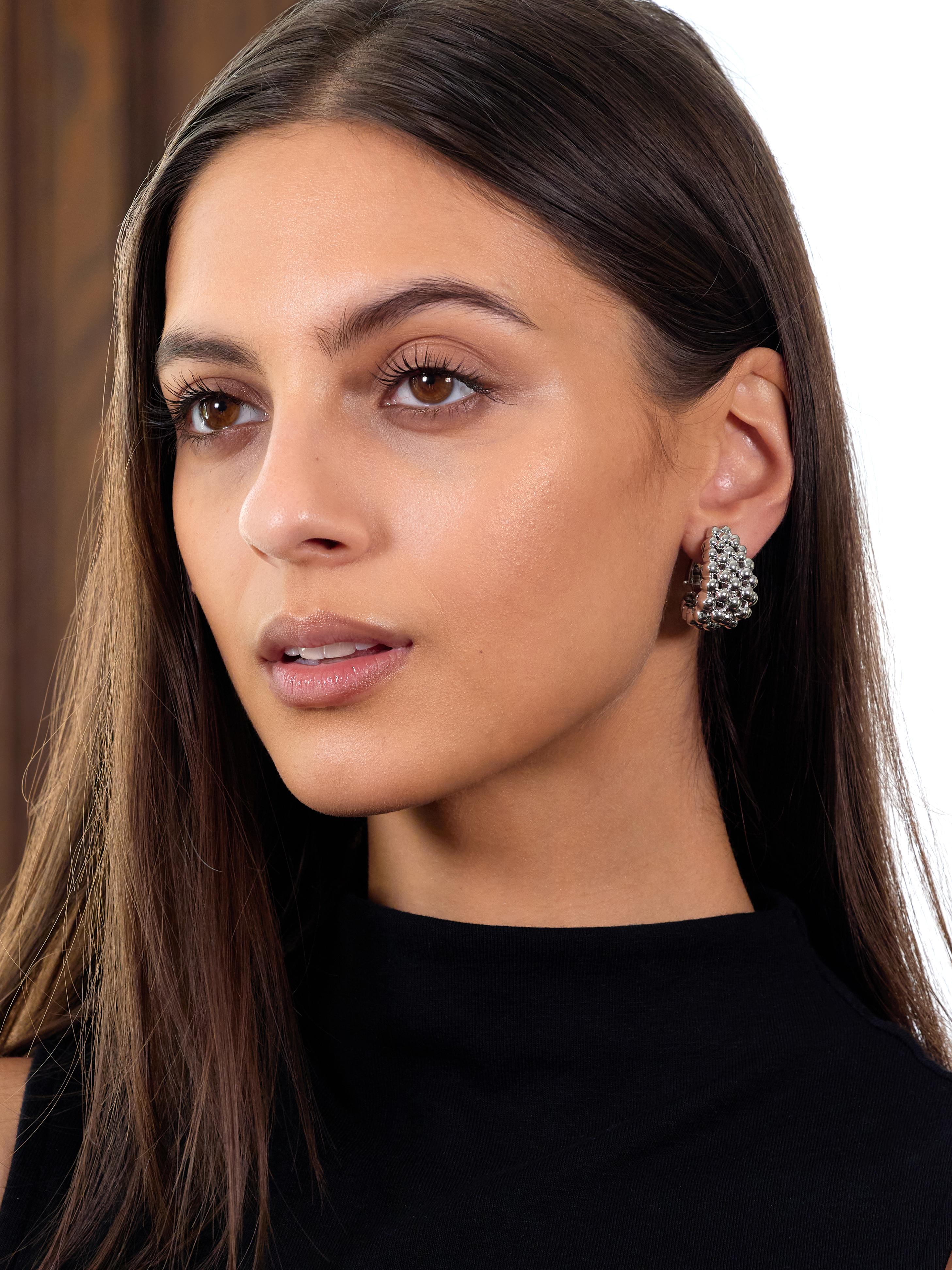 Boucheron French 1990's 18 Karat White Gold Grains De Raisins J Hoop Earrings