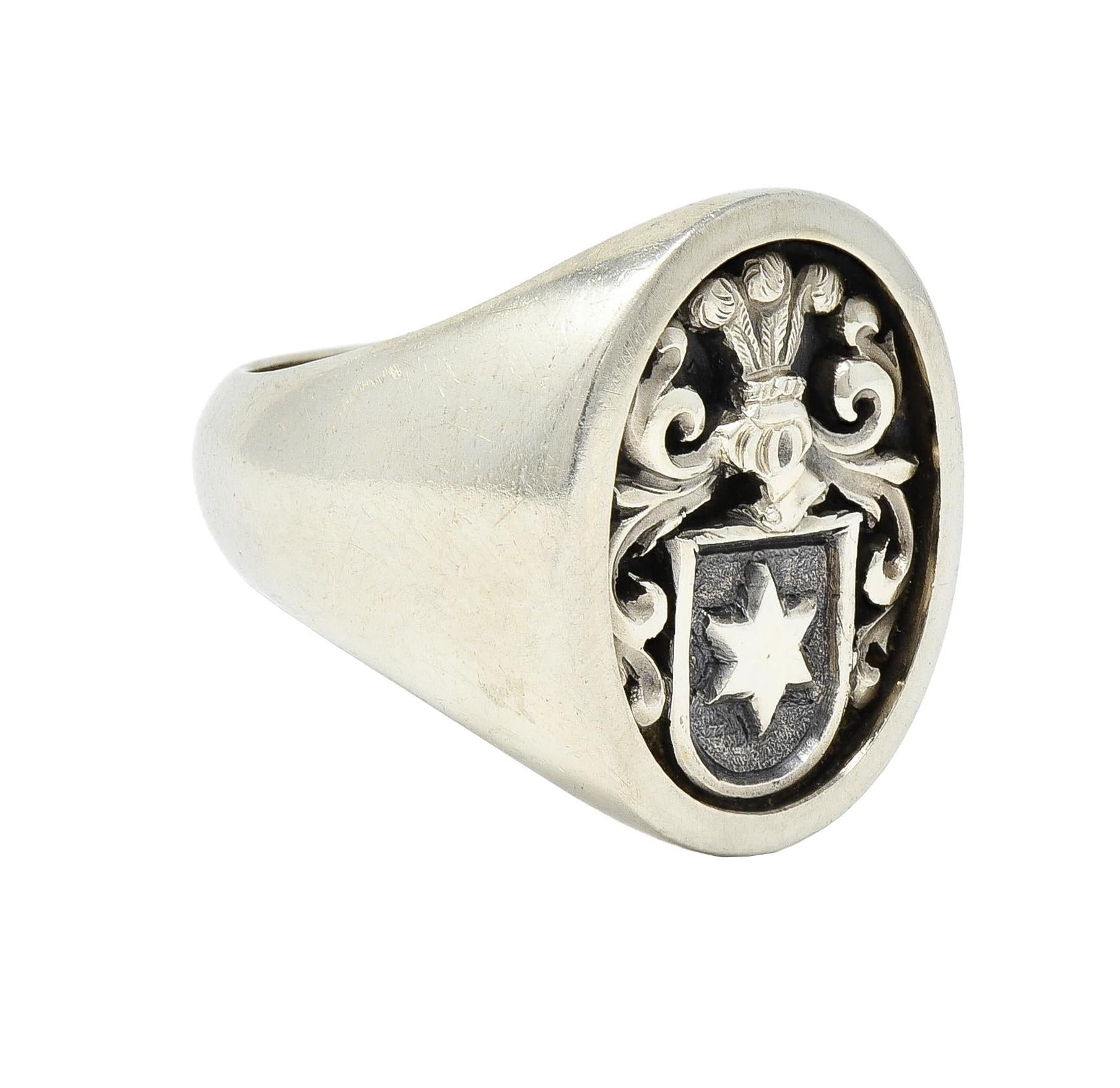 Vintage 18 Karat White Gold Heraldic Knight Star Cameo Unisex Signet Ring