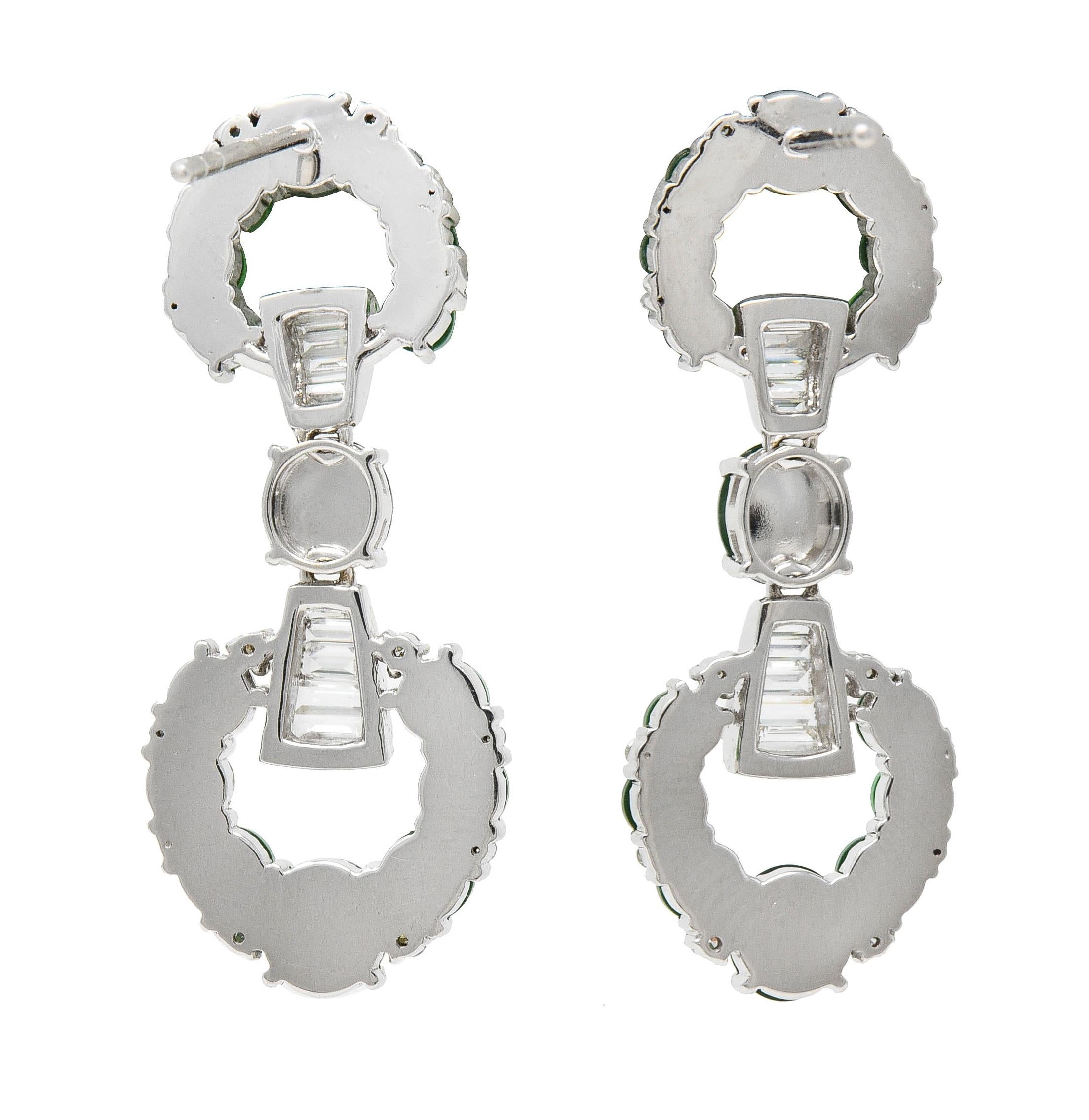 Contemporary Round Brilliant Cut Diamond Jade 18 Karat White Gold Drop Earrings