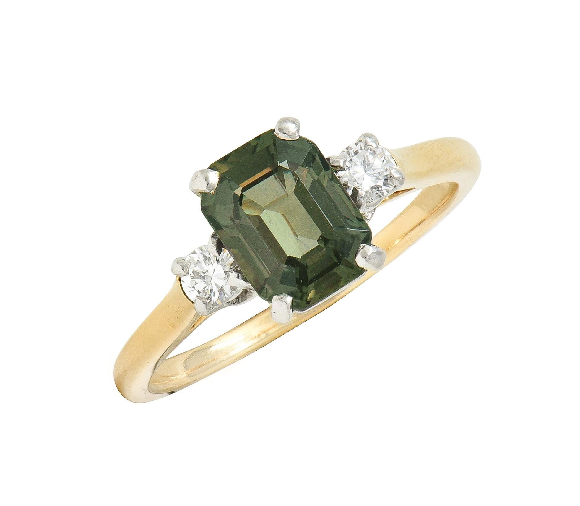 Cartier Mid-Century Alexandrite Diamond Platinum 14 Karat Gold Vintage Ring