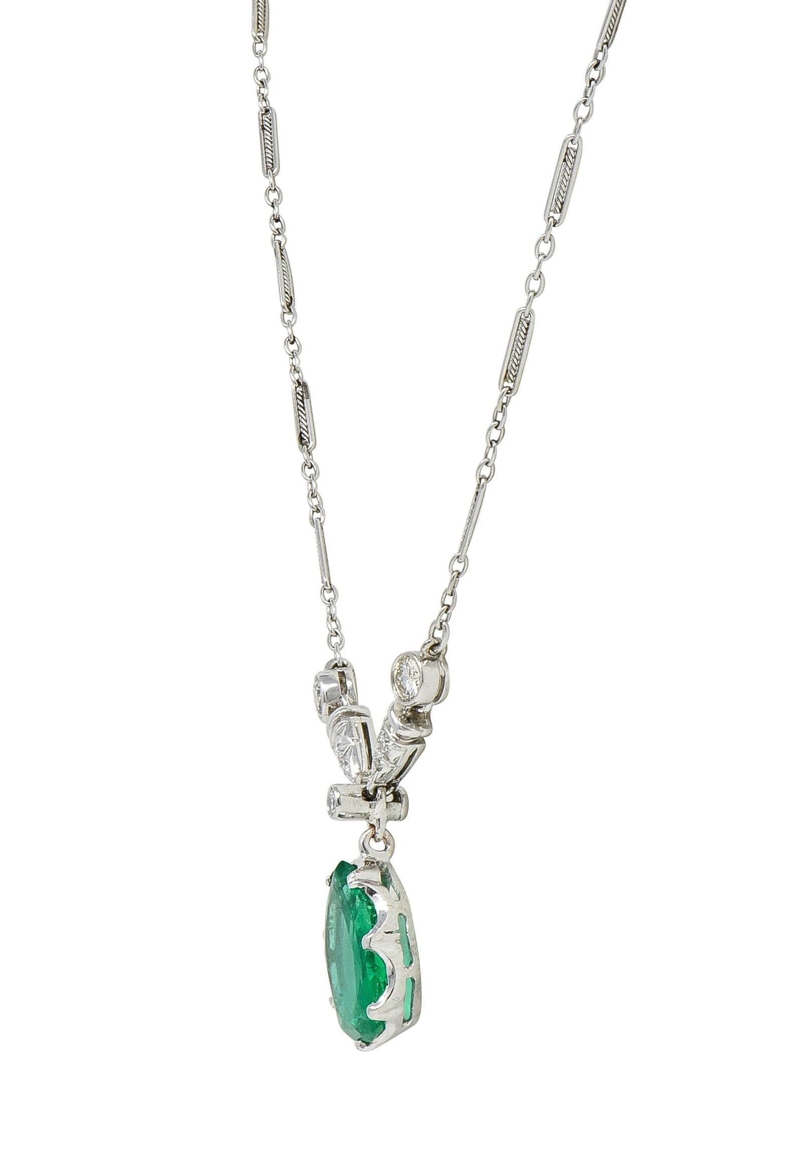 Art Deco Colombian Emerald Diamond Platinum 18 Karat Gold Vintage Drop Necklace