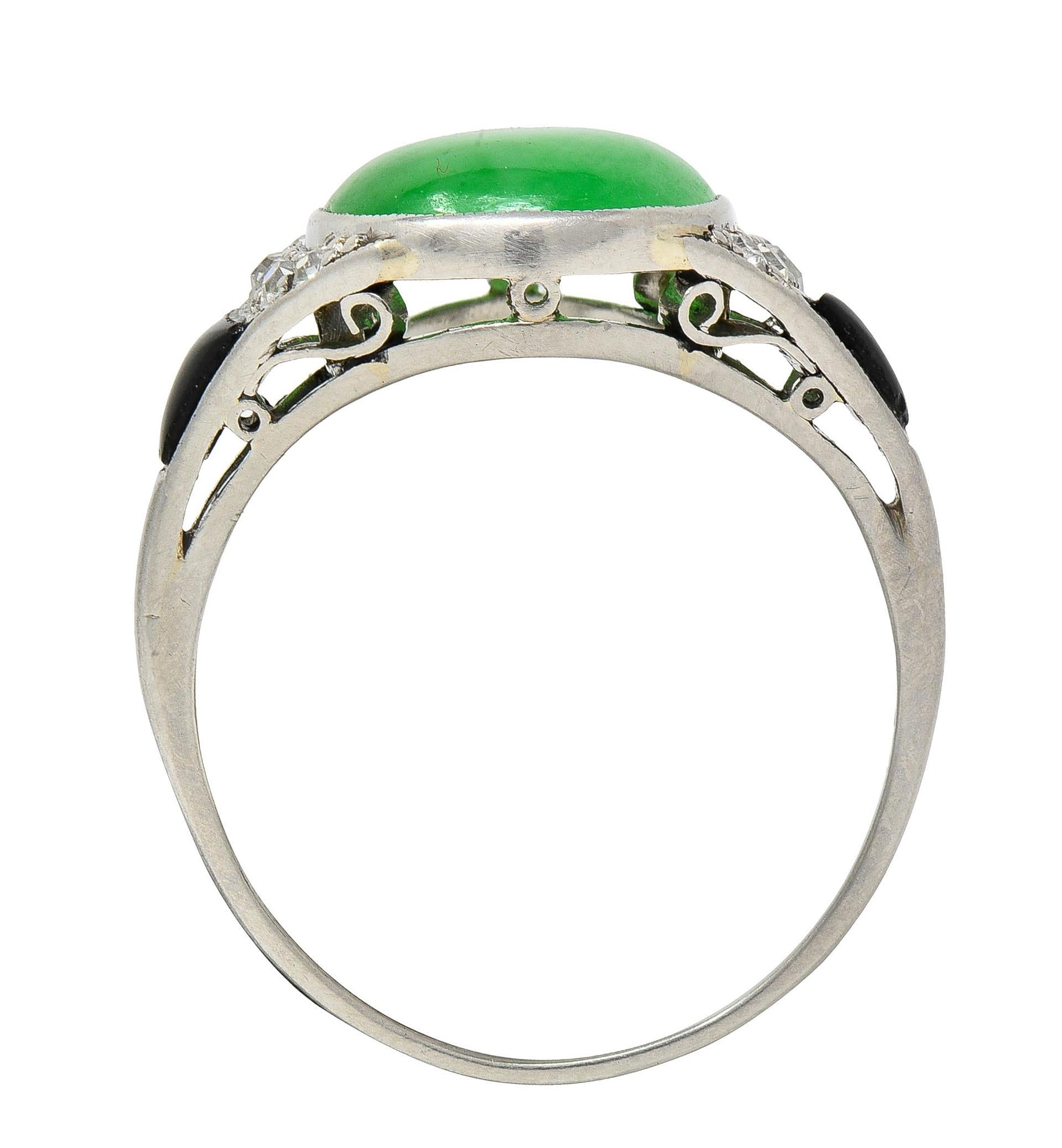 Art Deco Jadeite Jade Diamond Onyx Platinum Vintage Cocktail Ring