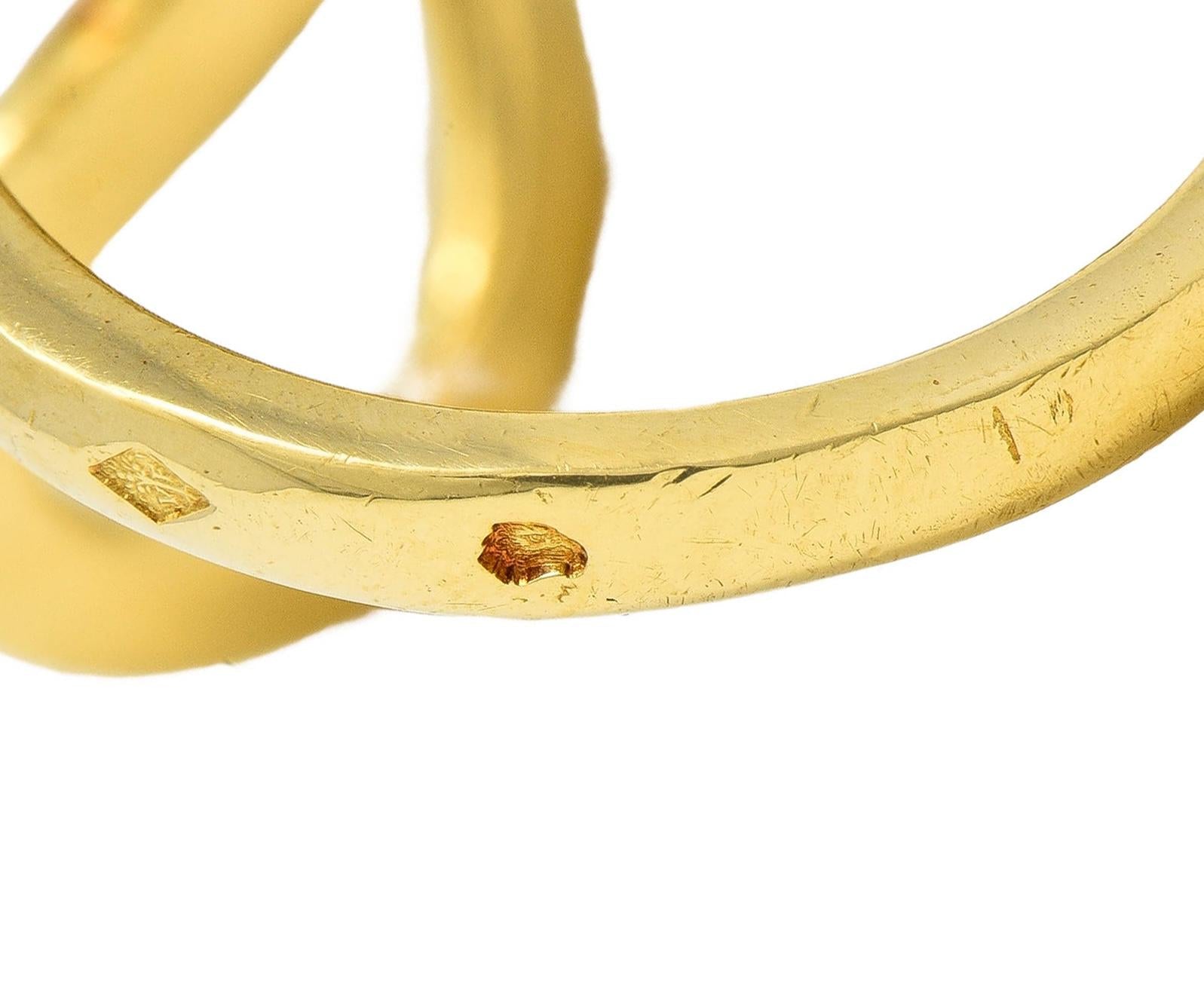 Van Cleef & Arpels 1969 Modernist French 18 Karat Yellow Gold Vintage Knot Ring