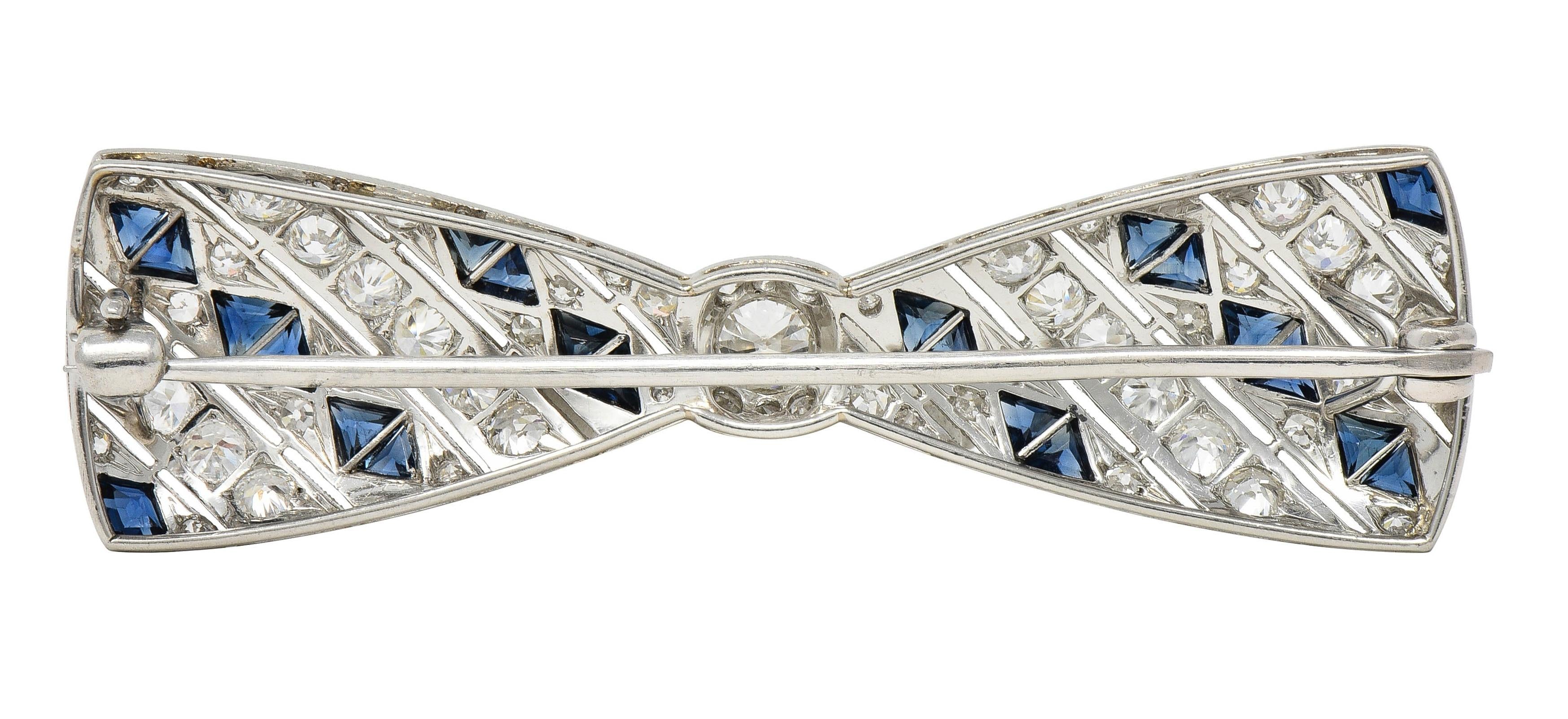 Art Deco 4.00 CTW Diamond Sapphire Platinum Vintage Unisex Bow Brooch