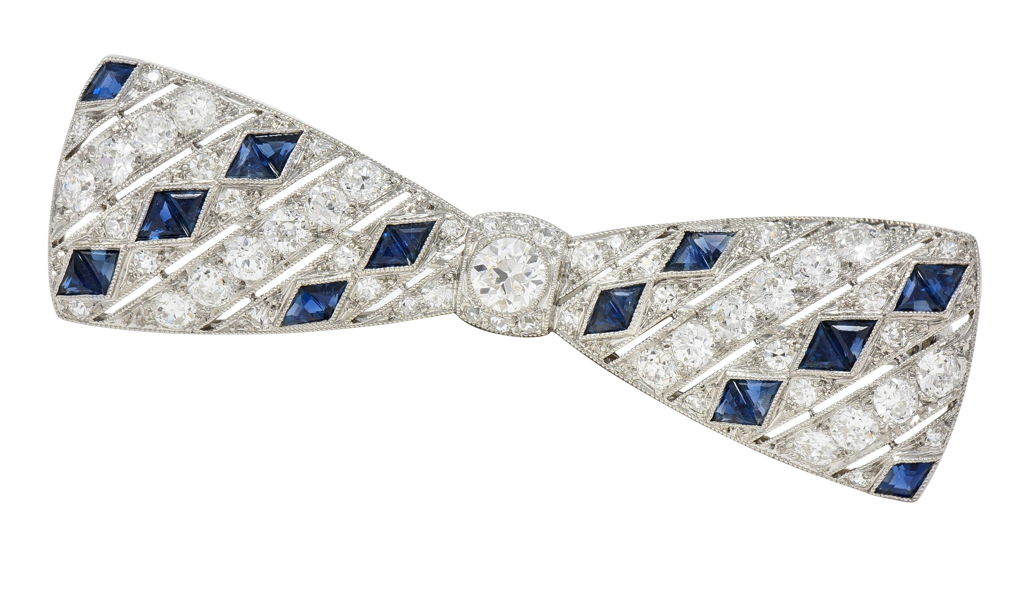 Art Deco 4.00 CTW Diamond Sapphire Platinum Vintage Unisex Bow Brooch