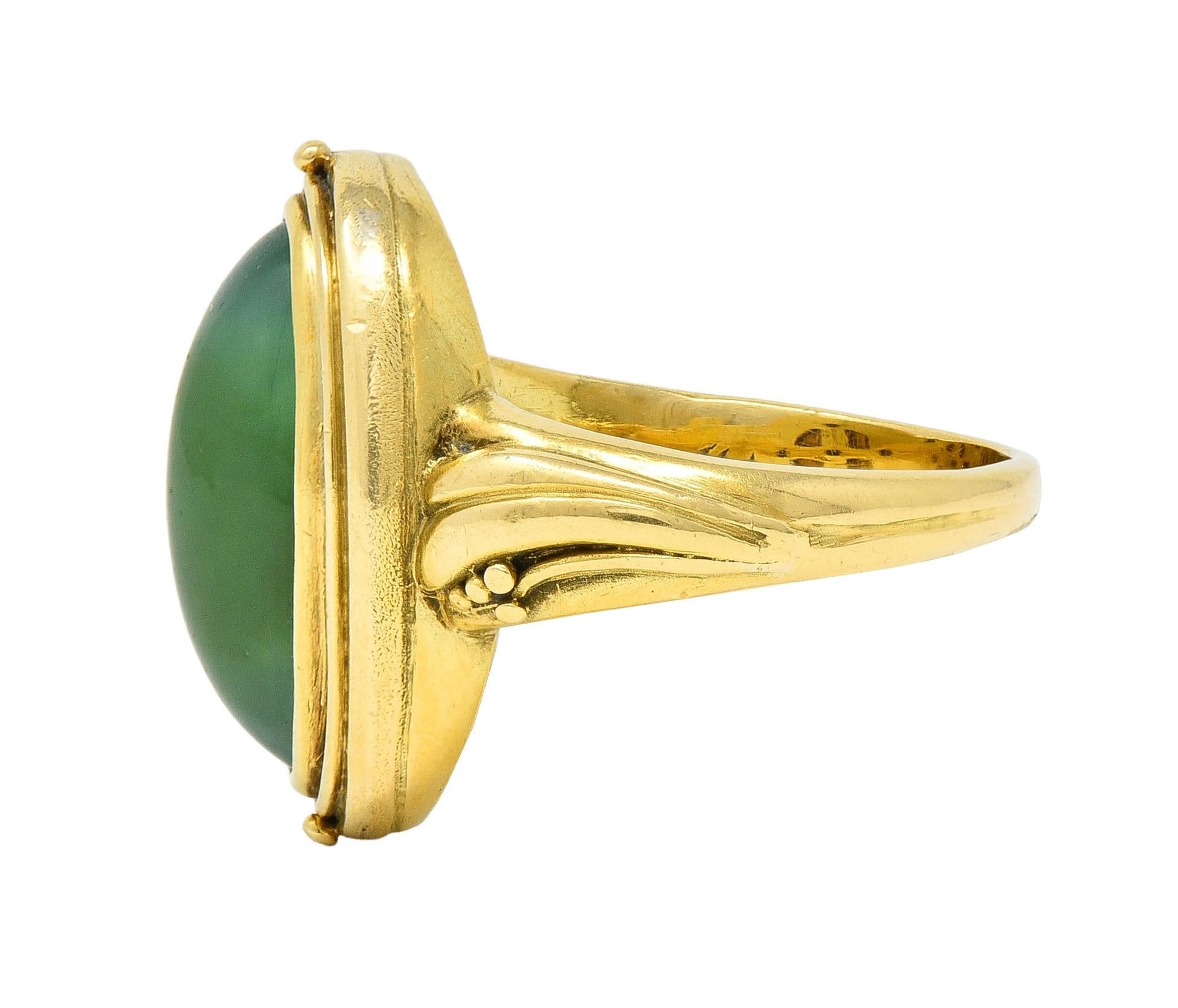 Art Nouveau Jadeite Jade 18 Karat Yellow Gold Antique Signet Ring