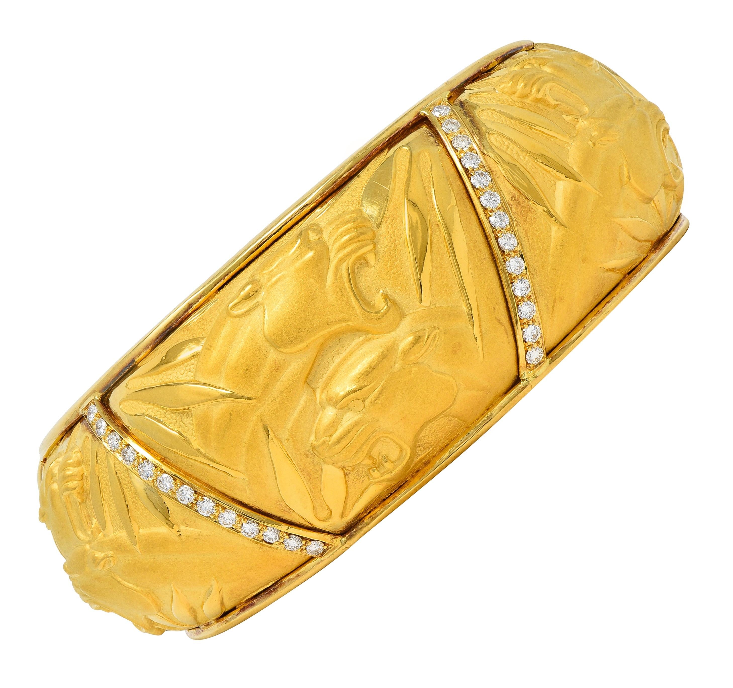 Carrera y Carrera 1990's Diamond 18K Gold Vintage Panther Cuff Bracelet