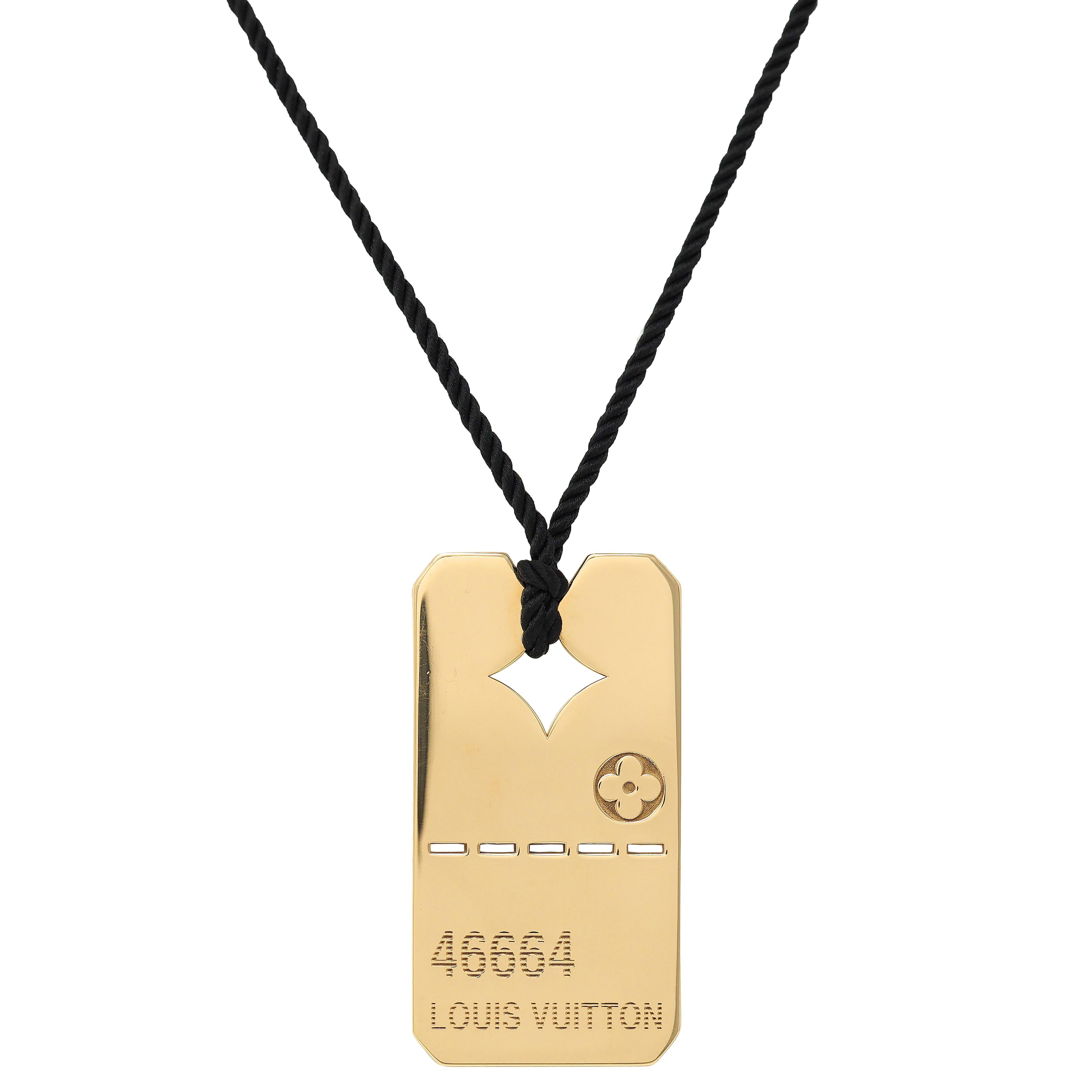 Louis Vuitton Paris 18 Karat Yellow Gold Logo Dog Tag Unisex Pendant Necklace