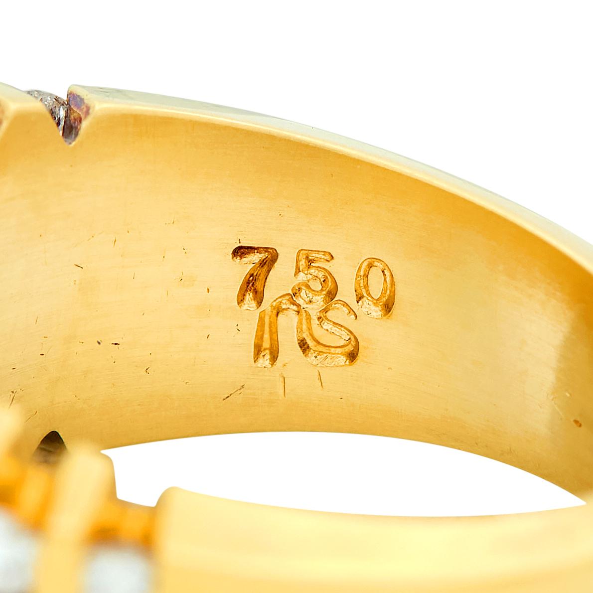 1970's 4.59 CTW Tsavorite Garnet Diamond 18K Yellow Gold Stepped Vintage Ring