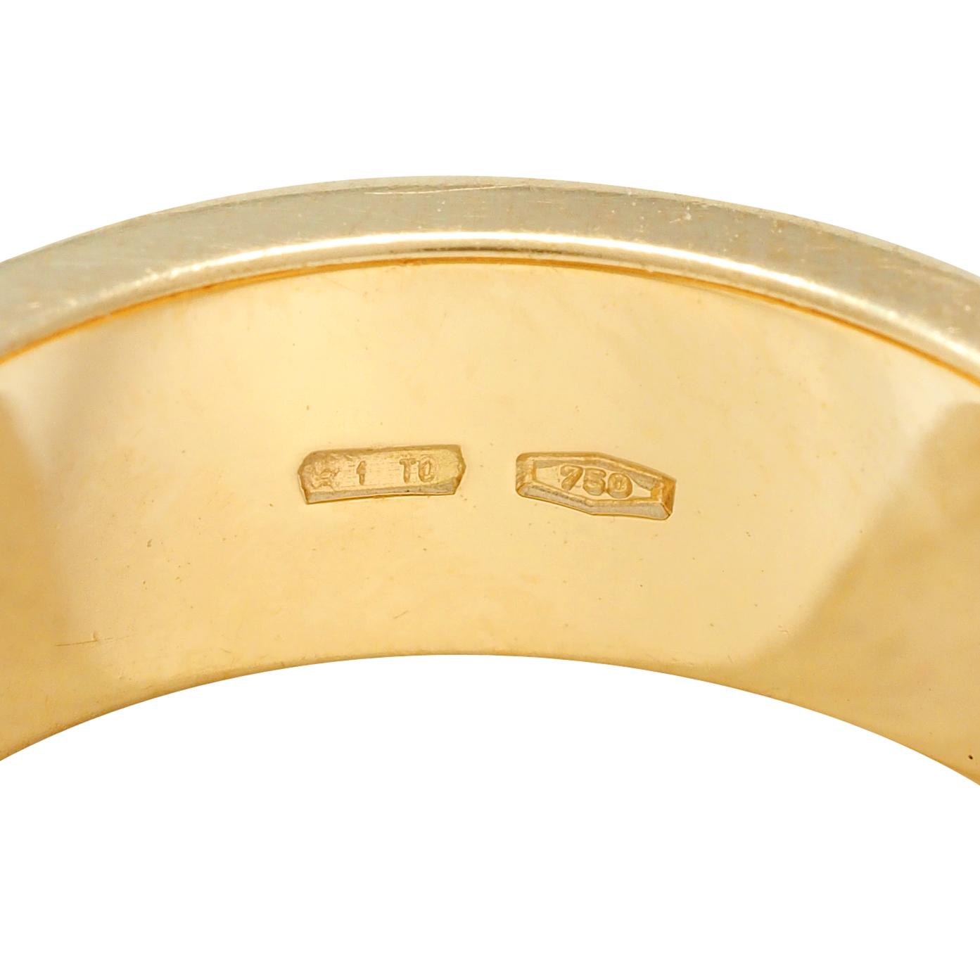 Gucci Contemporary 18 Karat Yellow Gold Belt Buckle Band Ring