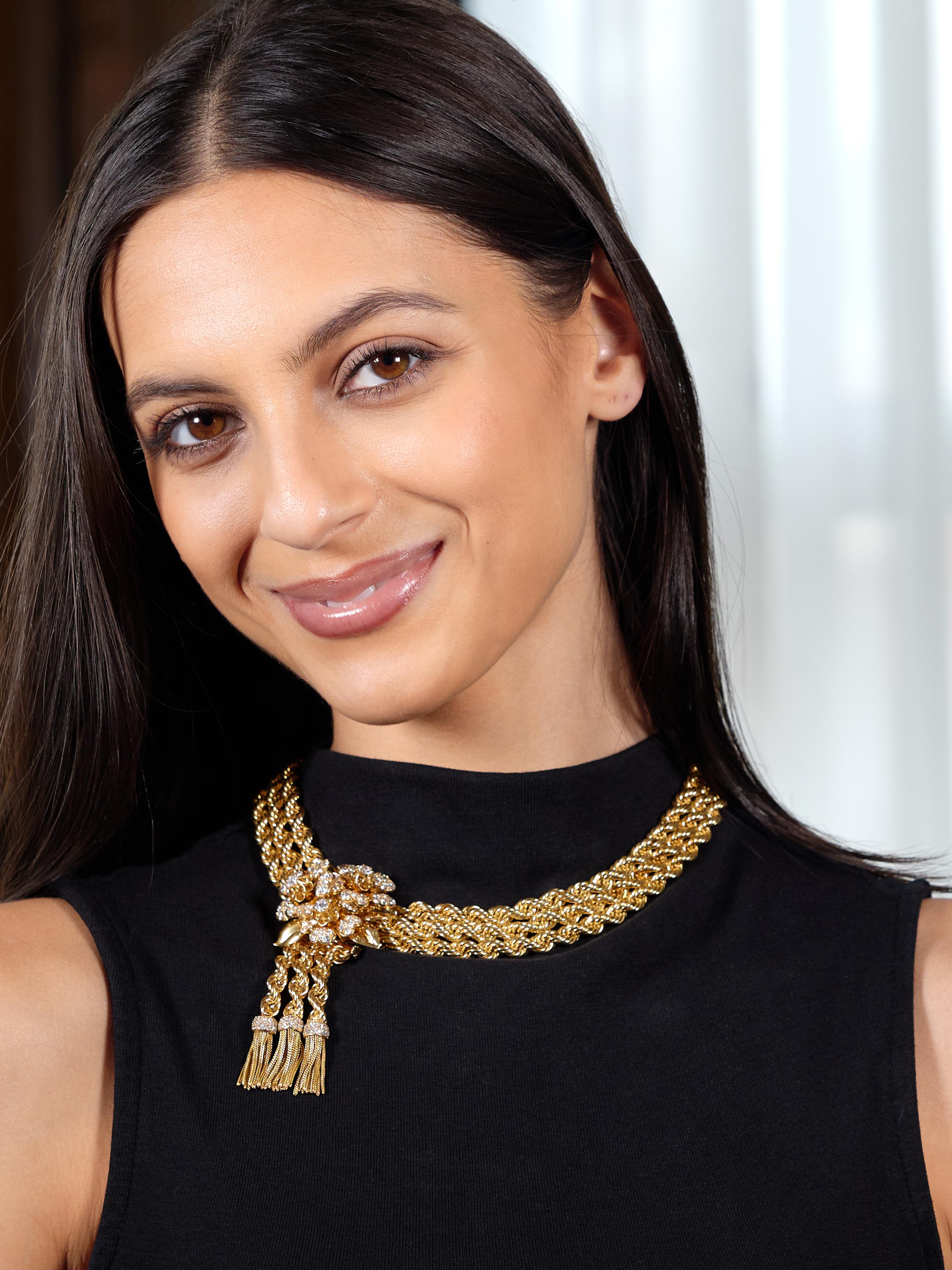 Van Cleef & Arpels 1949 French Diamond 18K Gold Vintage Brooch Necklace