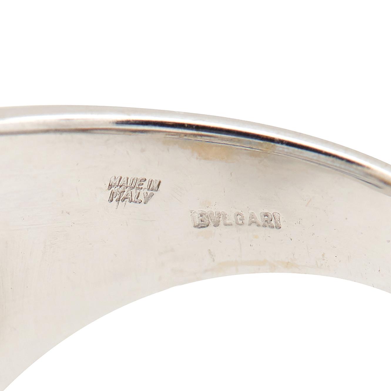 Bulgari Blue Topaz 18 Karat White Gold Pyramid Quatrefoil Dome Ring