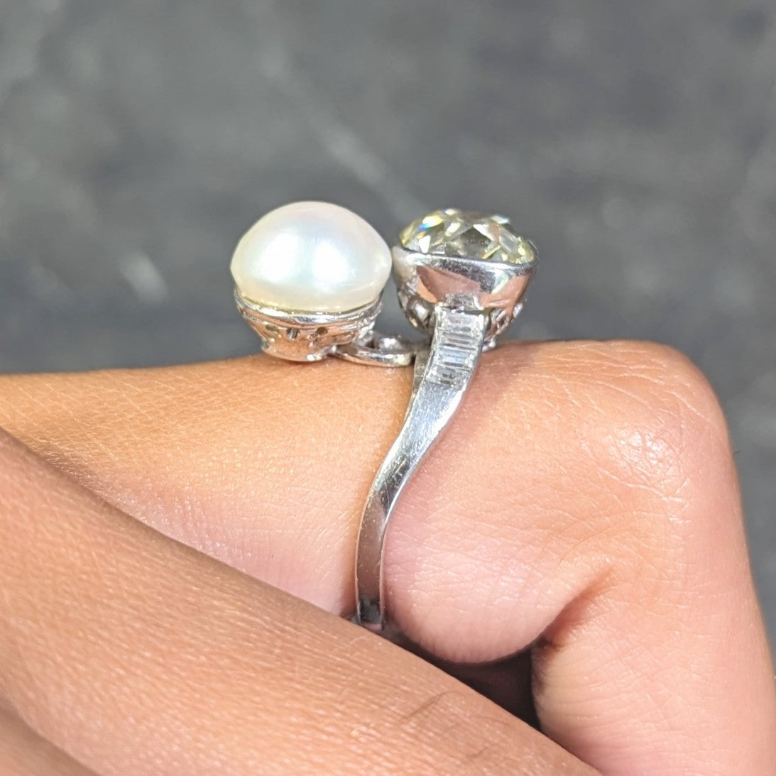 Mid-Century 3.52 CTW Old Mine Cut Diamond Pinctada Pearl Platinum Toi-Et-Moi Vintage Ring GIA Wilson's Estate Jewelry