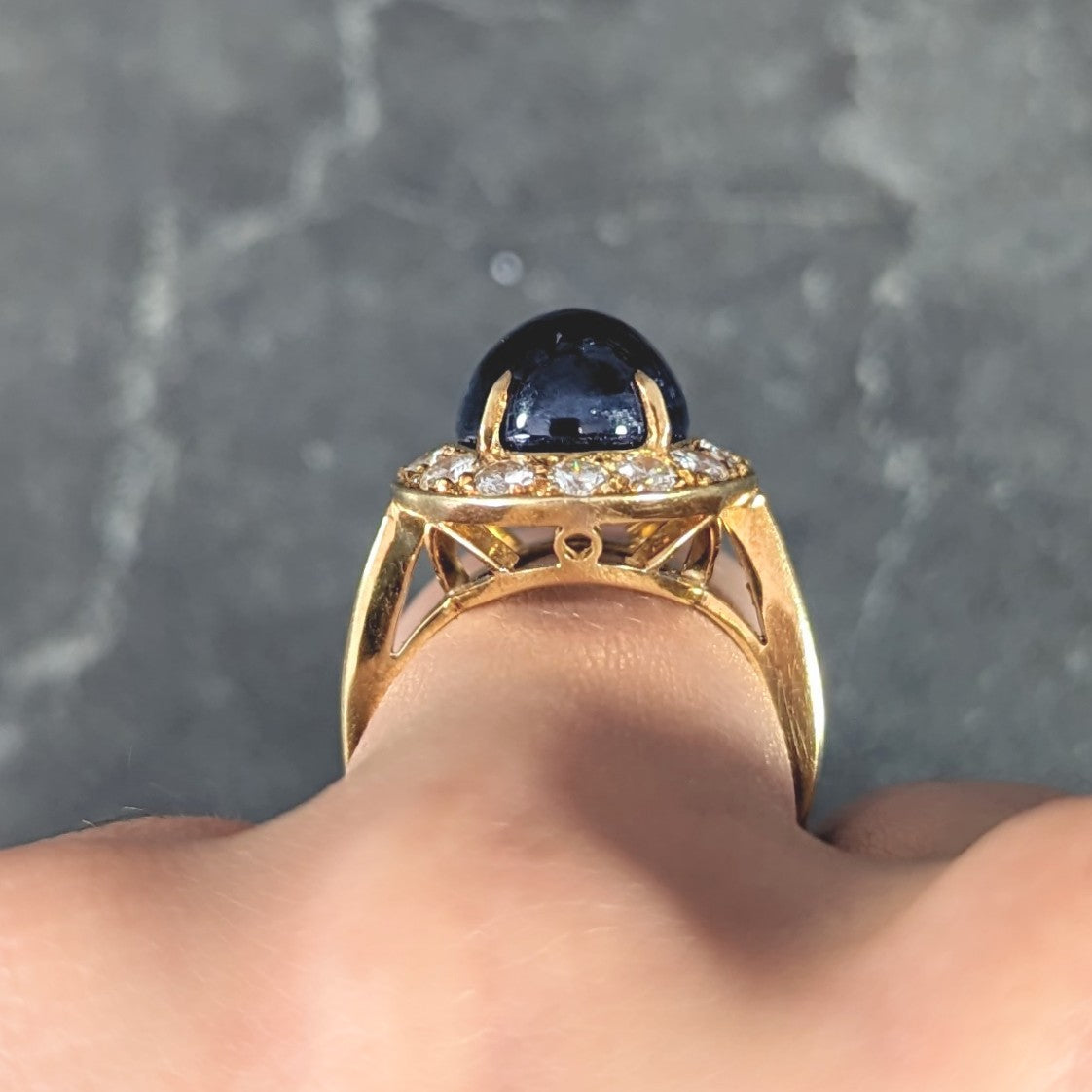 Van Cleef & Arpels 1980's 3.86 CTW Sapphire Cabochon Diamond 18 Karat Yellow Gold Vintage Halo Ring Wilson's Estate Jewelry