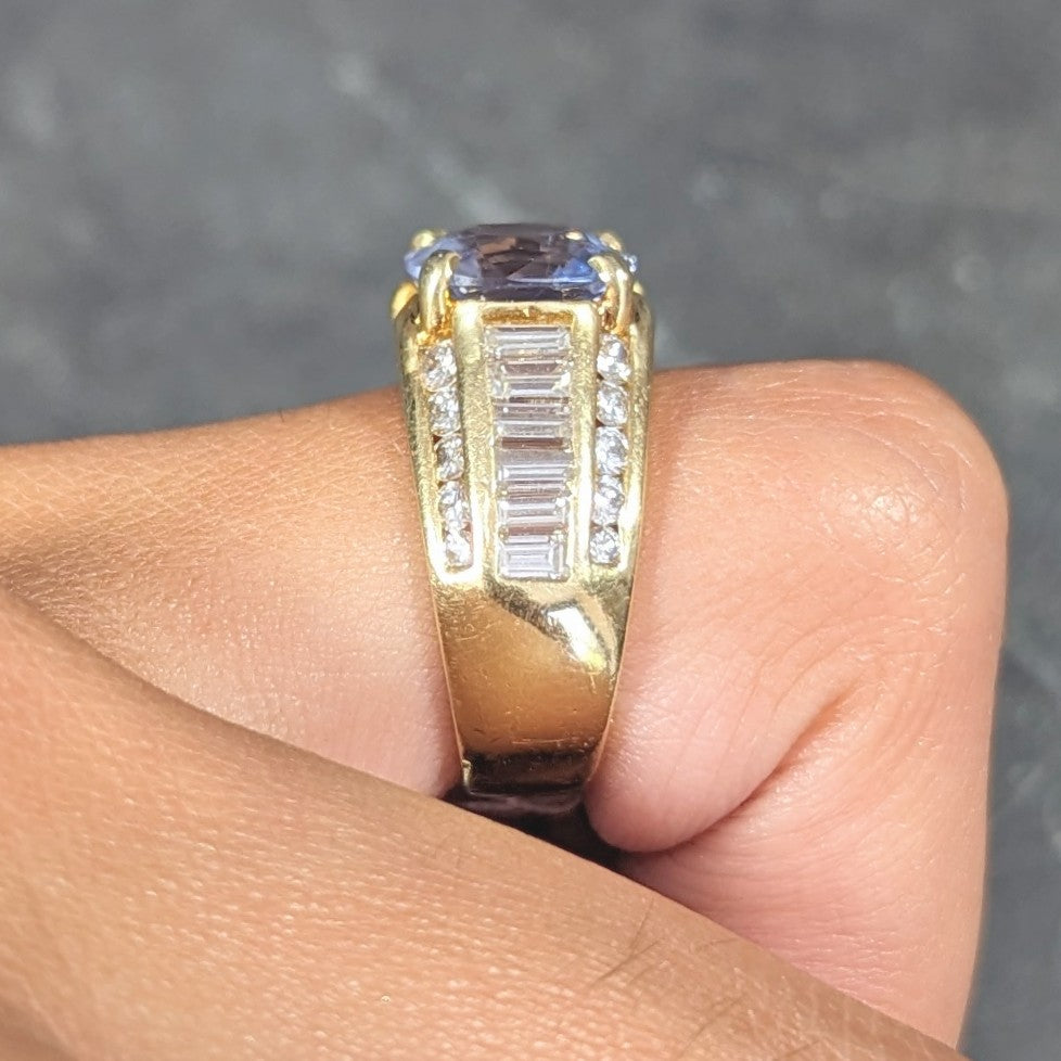 1980's 5.55 CTW No Heat Ceylon Sapphire Diamond 18 Karat Gold Vintage Ring GIA Wilson's Estate Jewelry