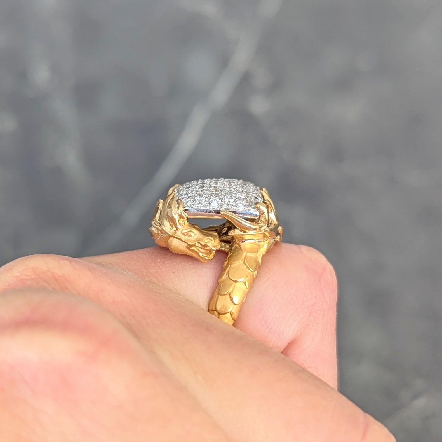 Carrera y Carrera 1.25 CTW Diamond 18 Karat Two-Tone Gold Pavé Dragon Ring