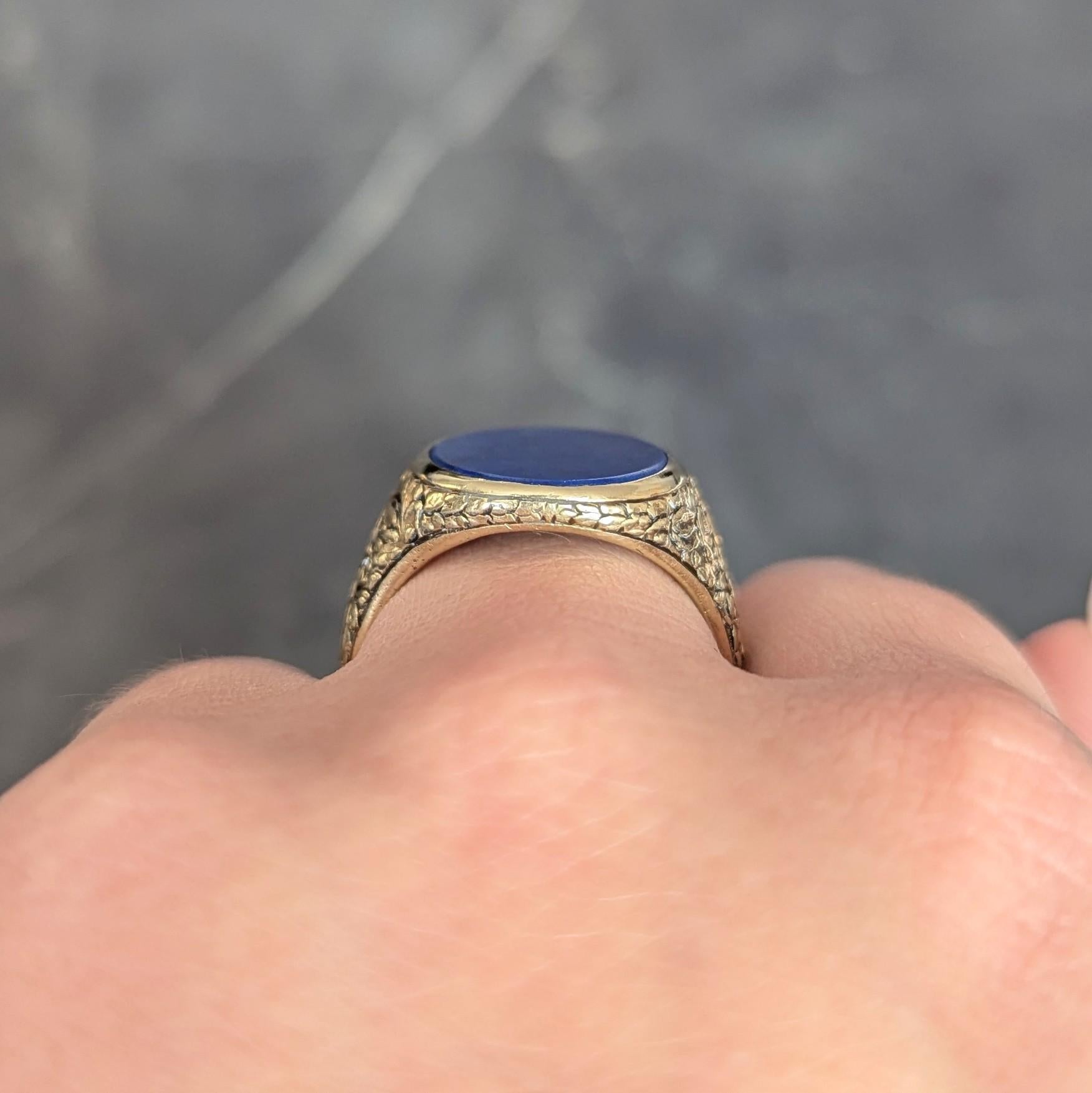 Victorian Lapis Lazuli 14 Karat Yellow Gold Floral Unisex Signet Ring