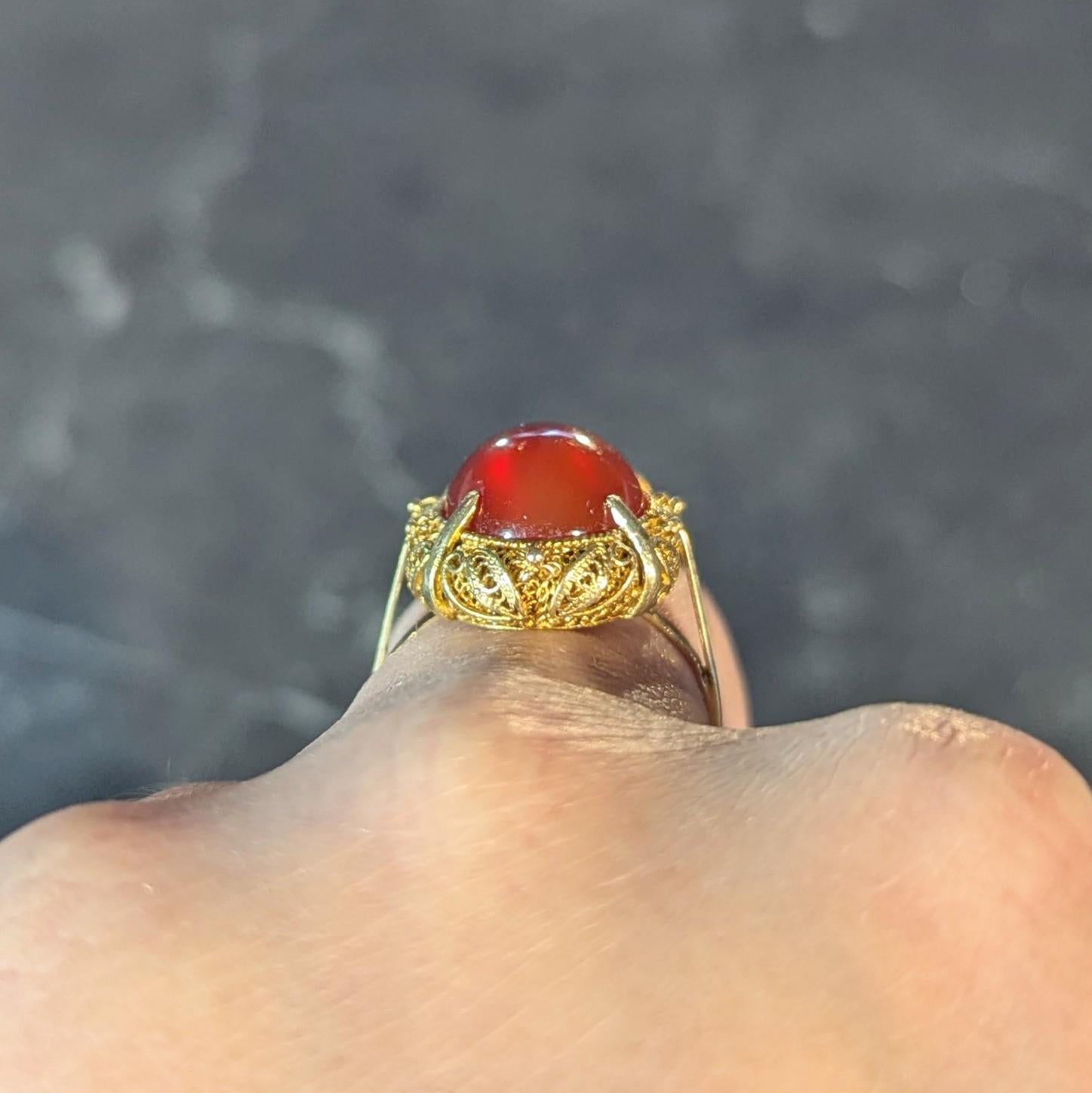 1940s Carnelian 14 Karat Yellow Gold Vintage Cabochon Filigree Ring